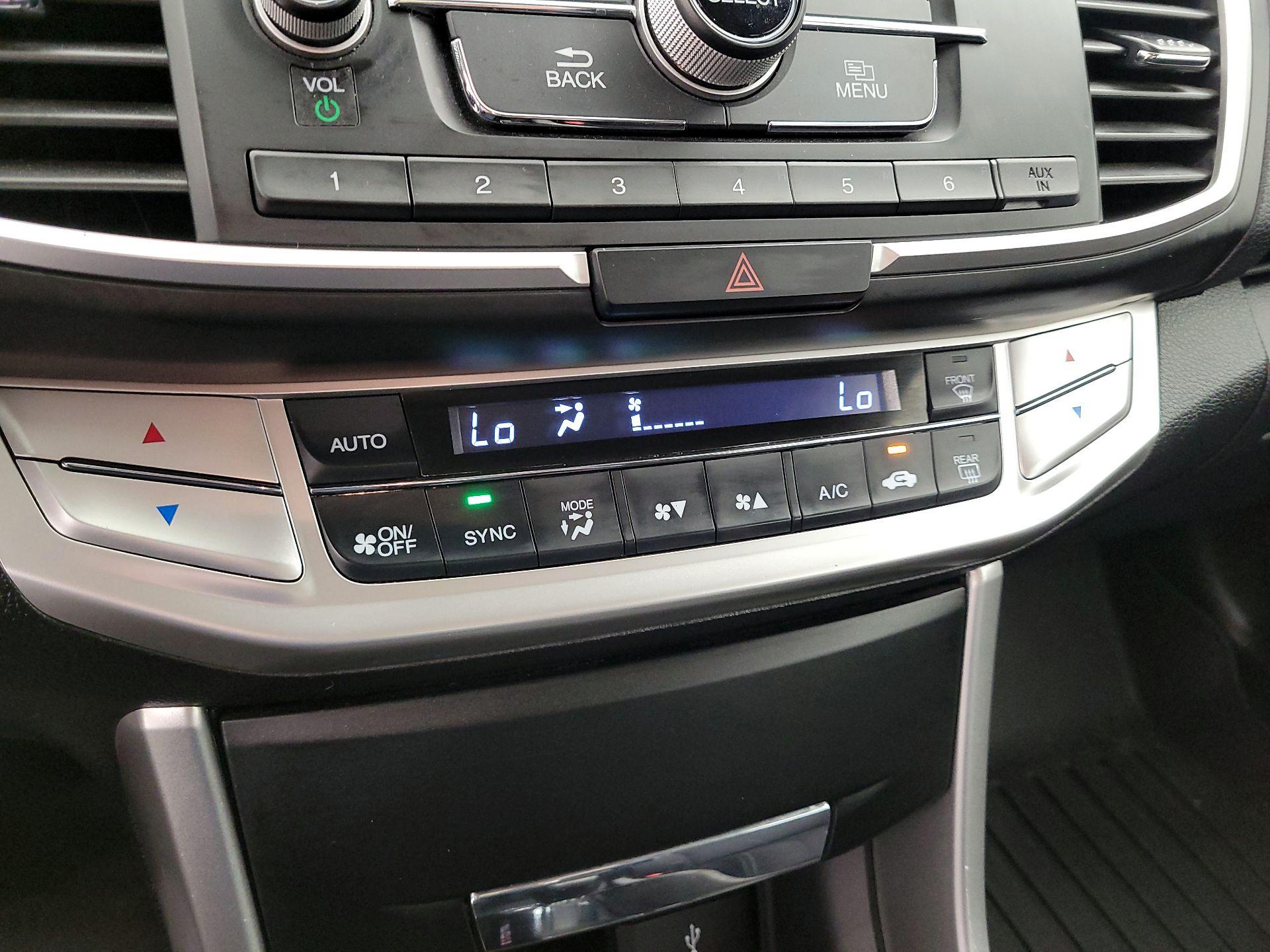 Thumbnail: 2014 Honda Accord - 16