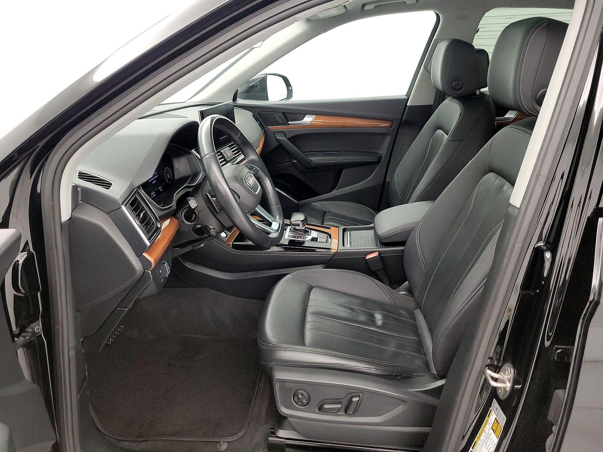 Thumbnail: 2021 Audi Q5 - 11