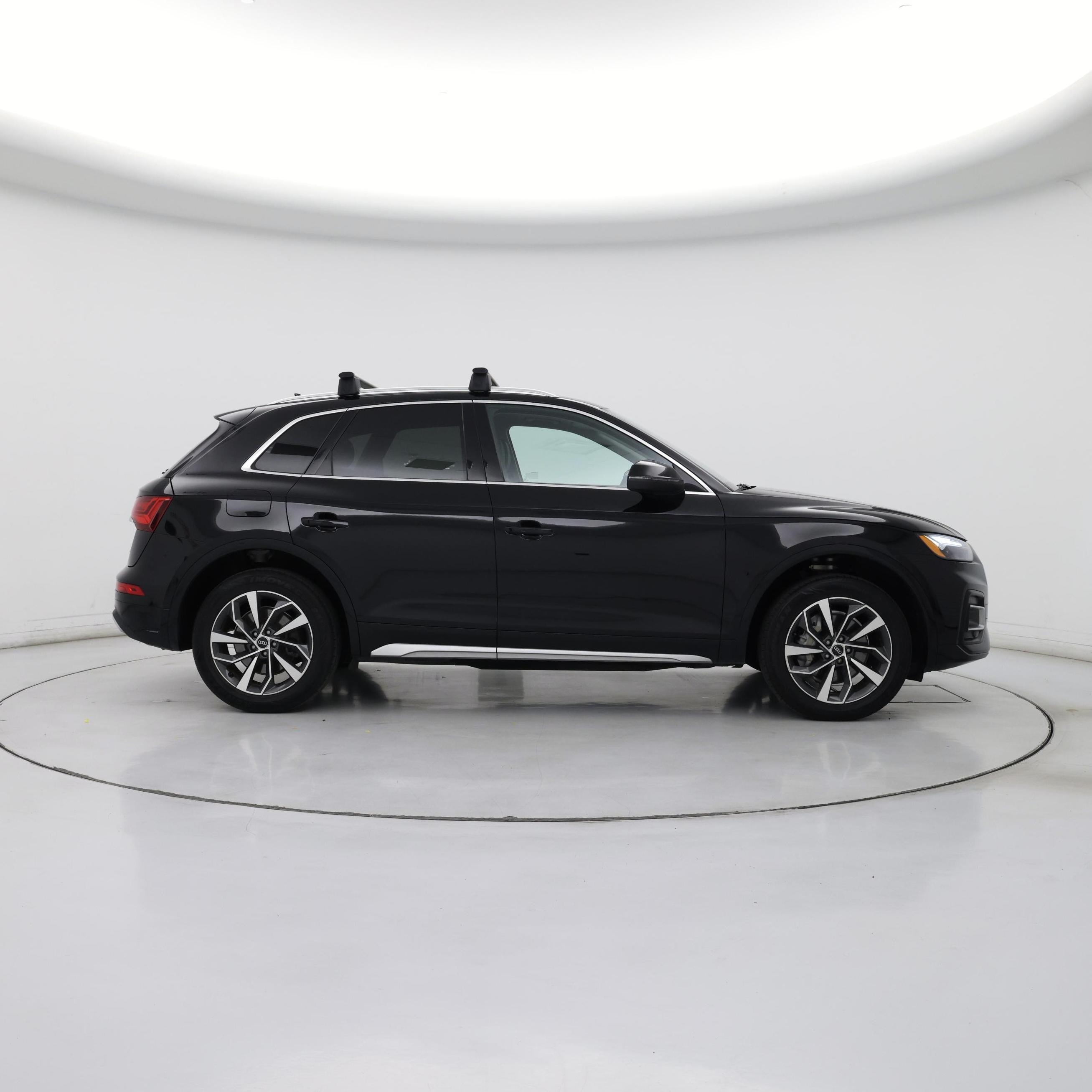 Thumbnail: 2021 Audi Q5 - 7