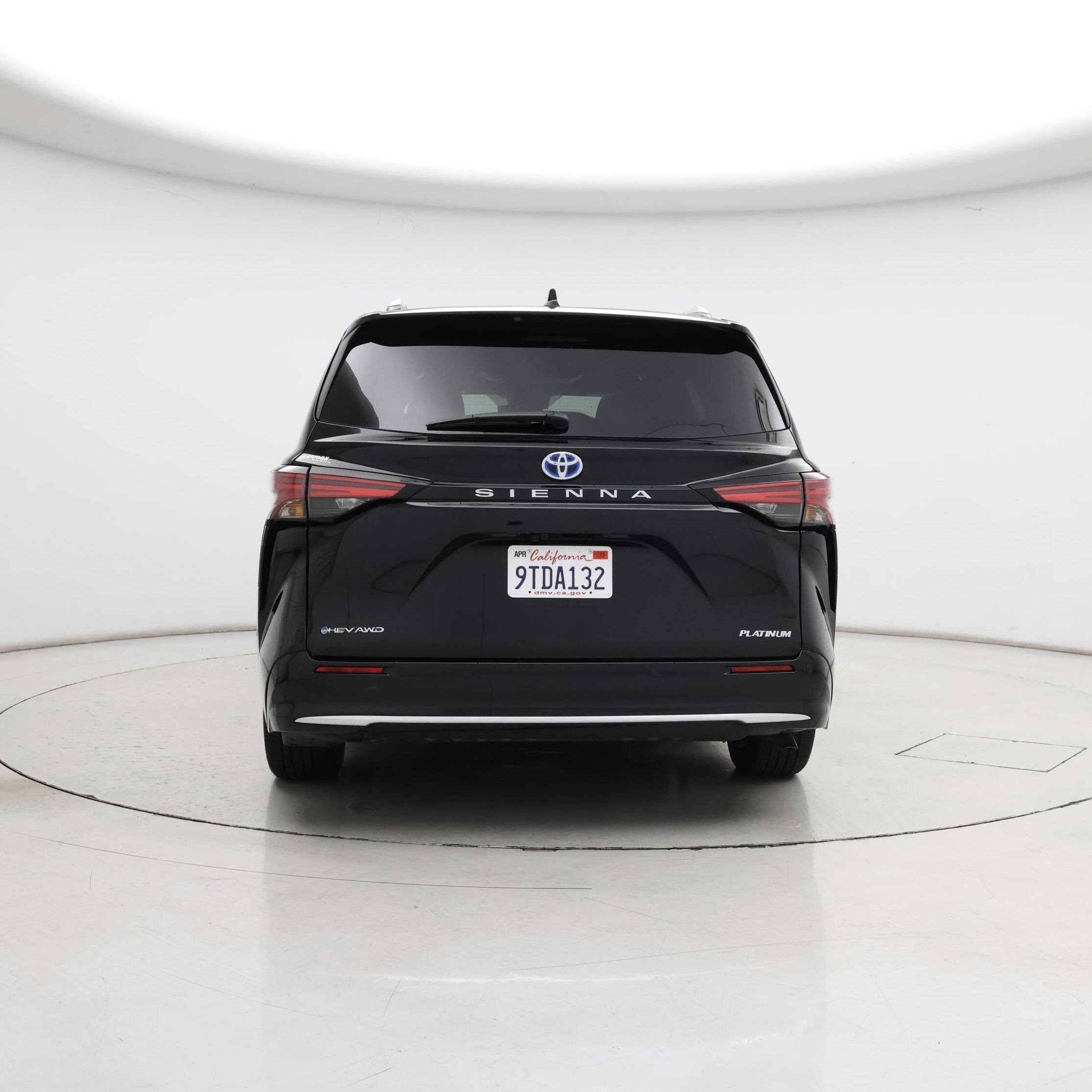 Thumbnail: 2025 Toyota Sienna - 6