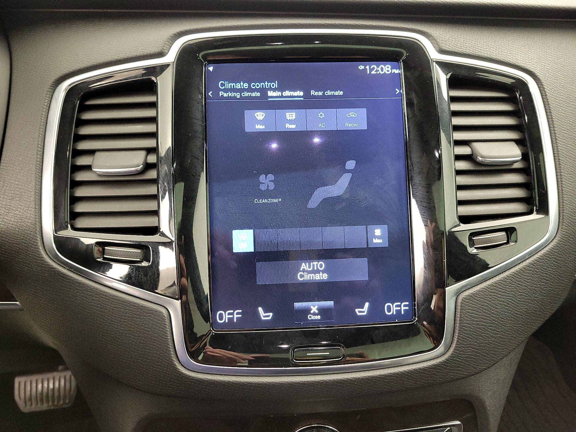 Thumbnail: 2017 Volvo XC90 - 17