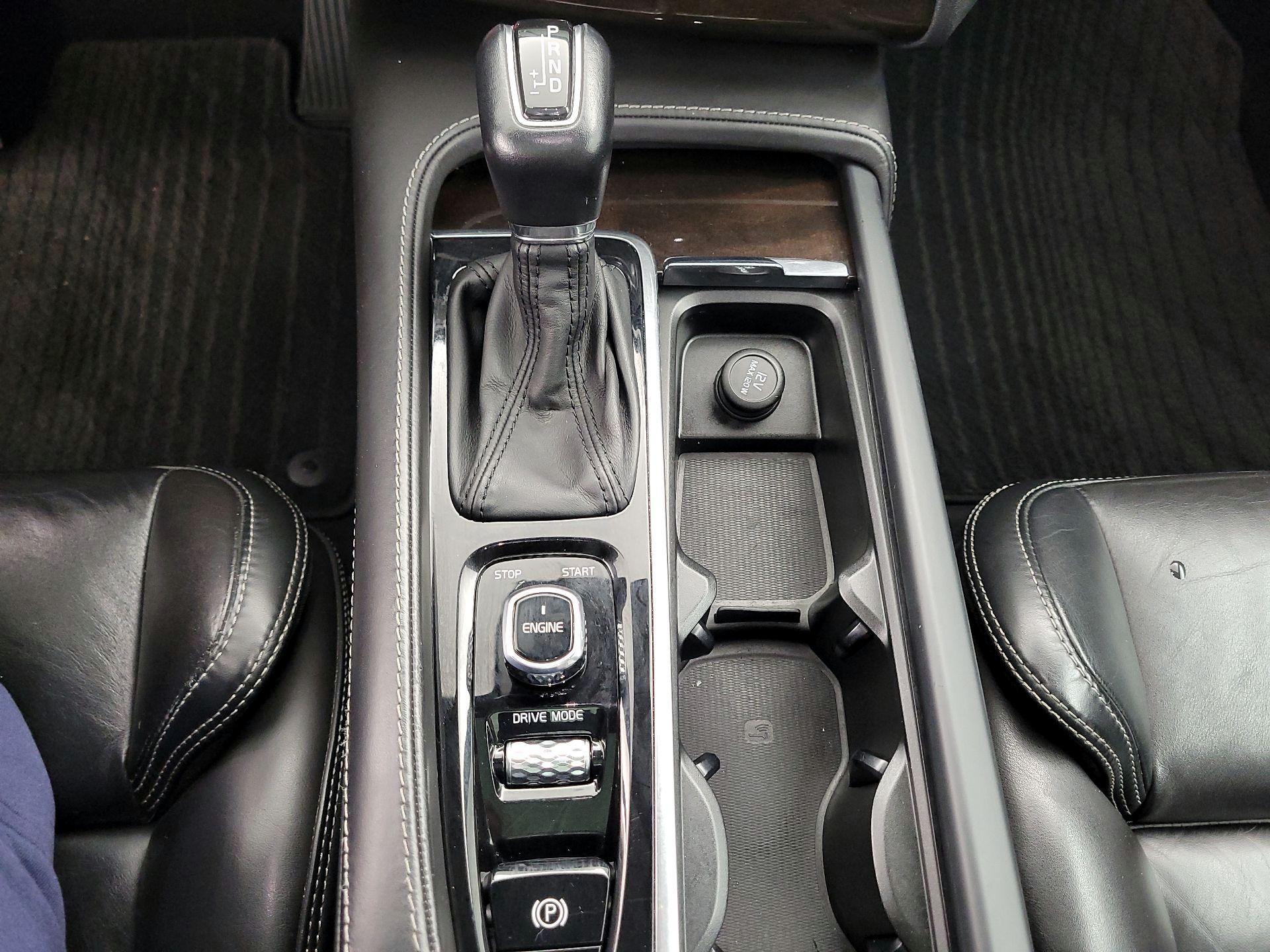 Thumbnail: 2017 Volvo XC90 - 18