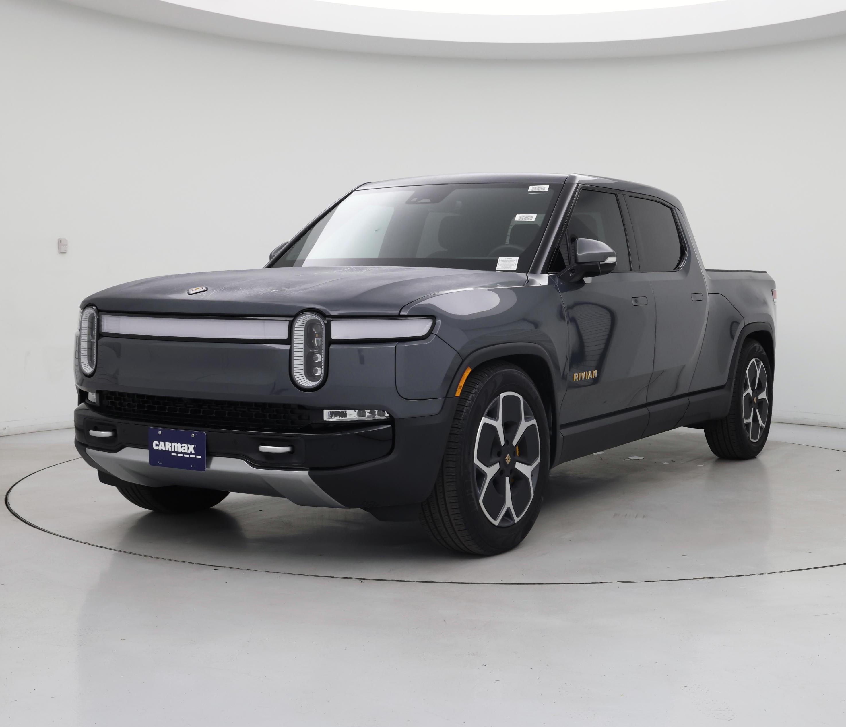 Thumbnail: 2024 Rivian R1T - 4