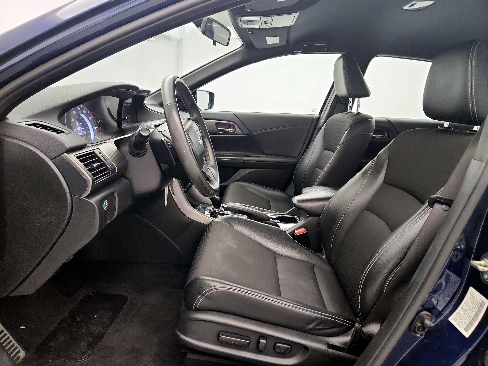 Thumbnail: 2017 Honda Accord - 11