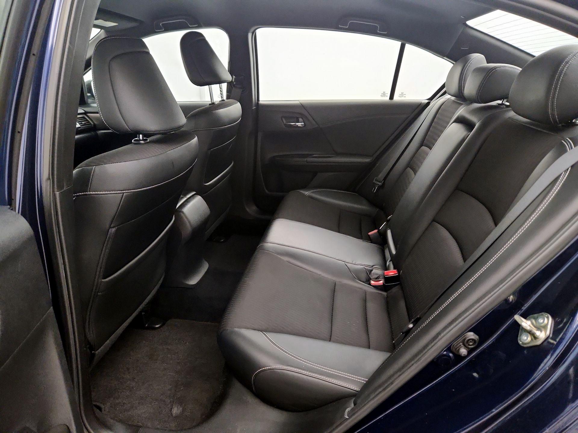 Thumbnail: 2017 Honda Accord - 18