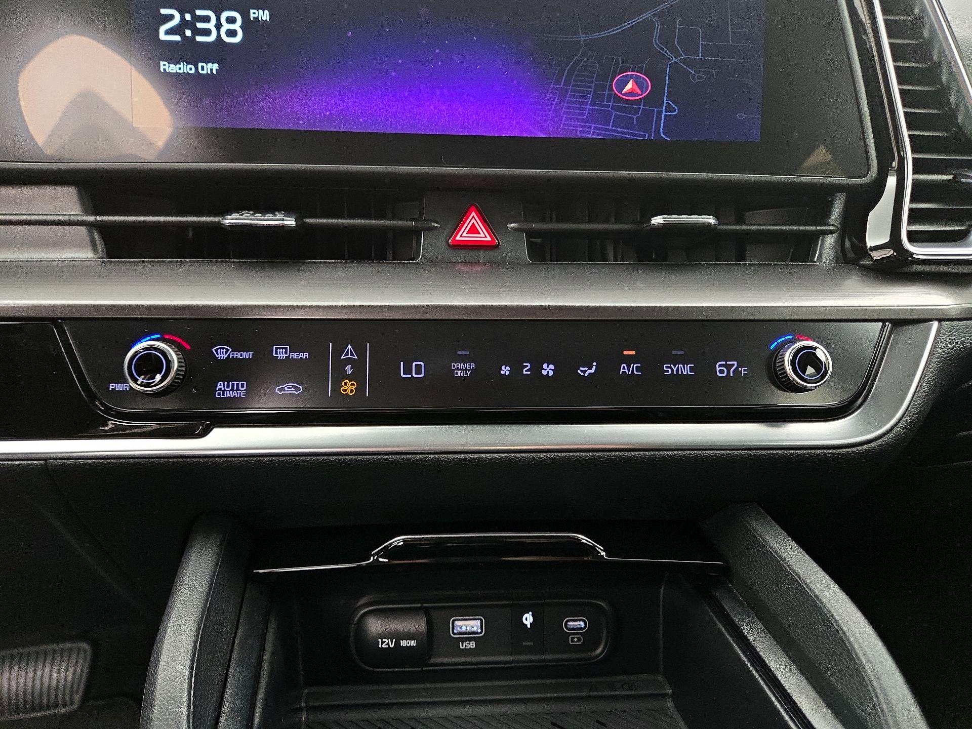 Thumbnail: 2023 Kia Sportage - 17