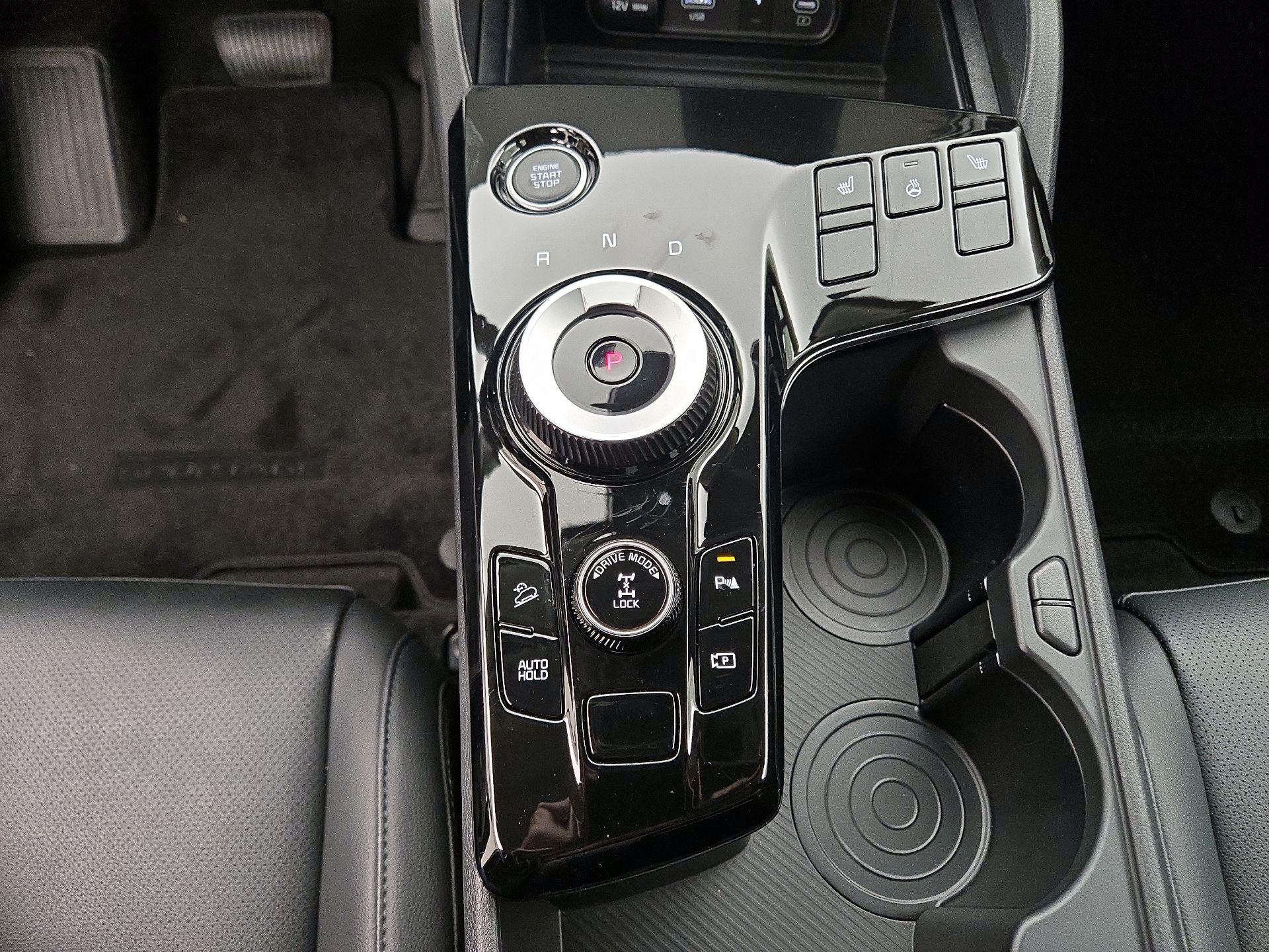 Thumbnail: 2023 Kia Sportage - 18