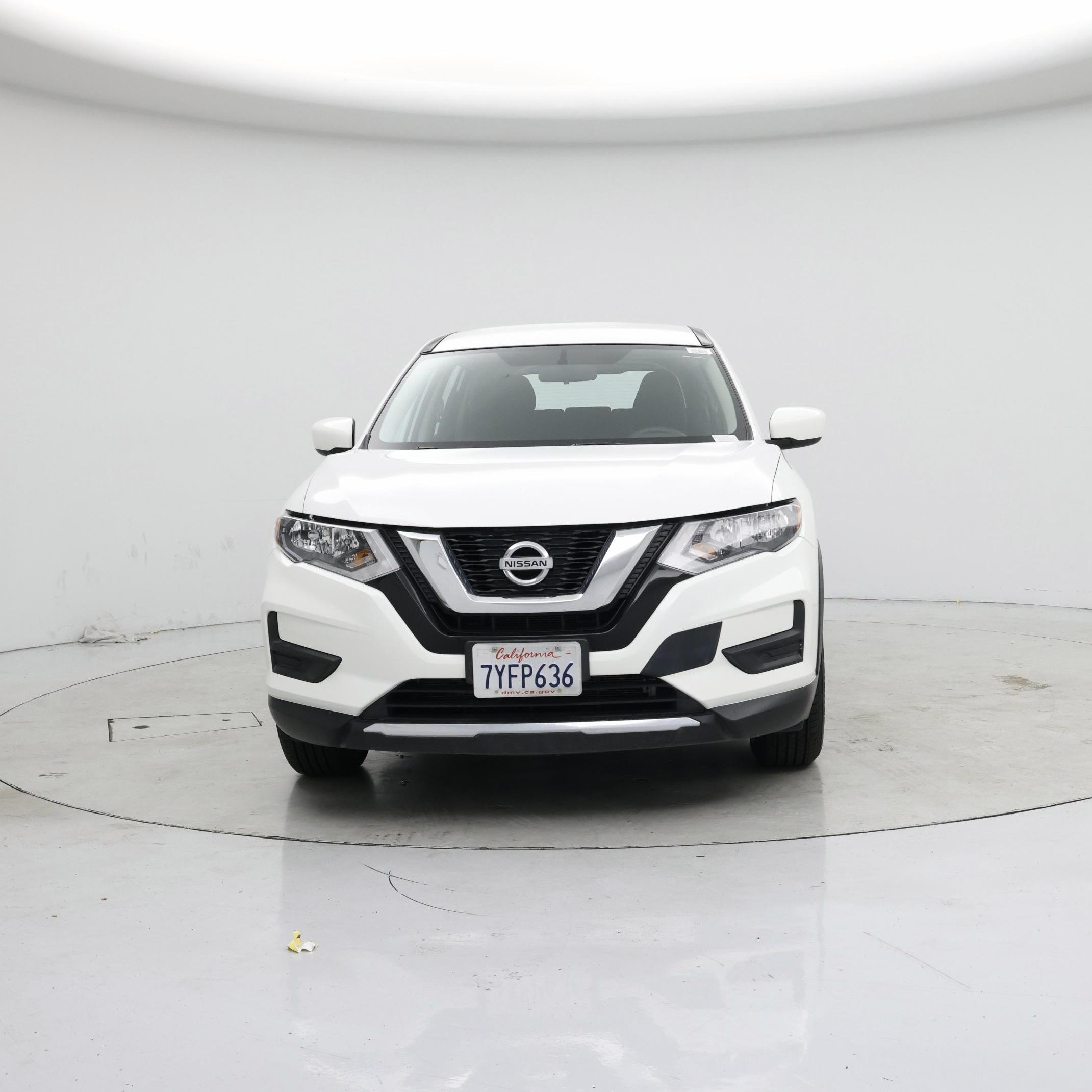 Thumbnail: 2017 Nissan Rogue - 5