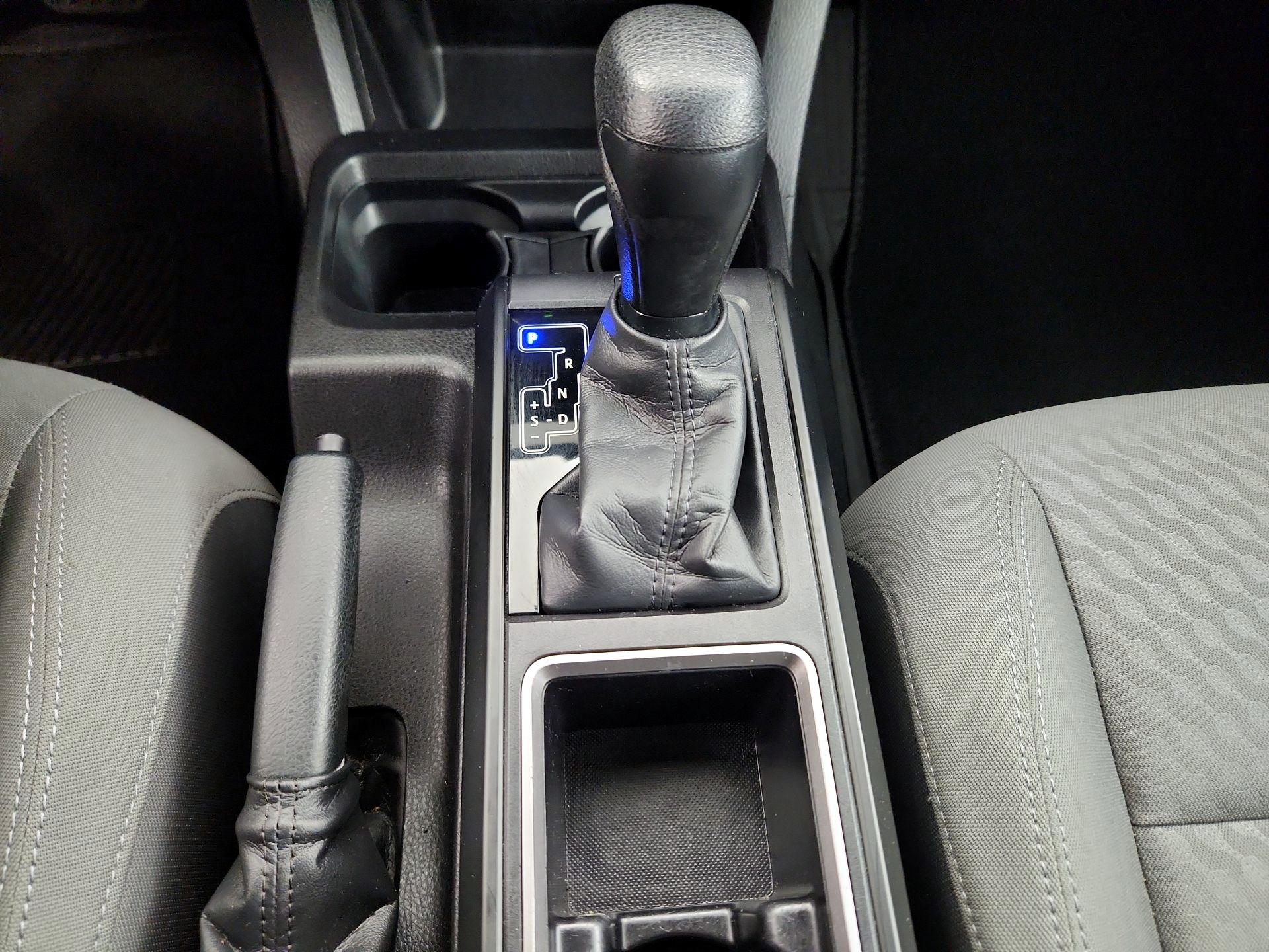 Thumbnail: 2023 Toyota Tacoma - 17