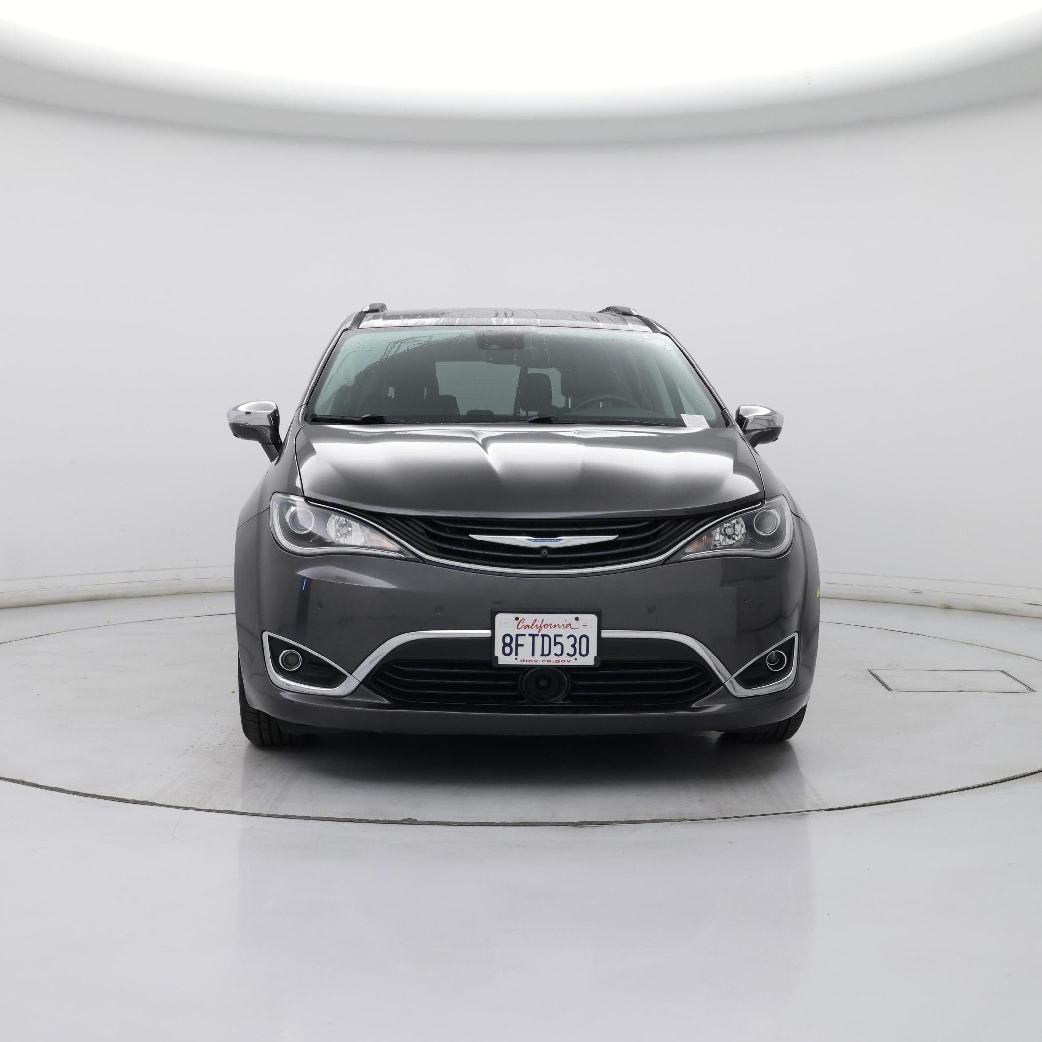 Thumbnail: 2018 Chrysler Pacifica - 5