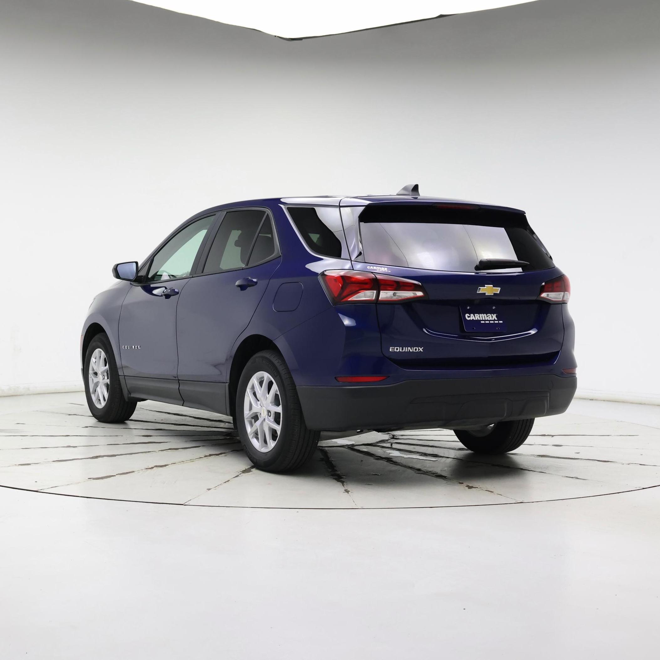 Thumbnail: 2022 Chevrolet Equinox - 2