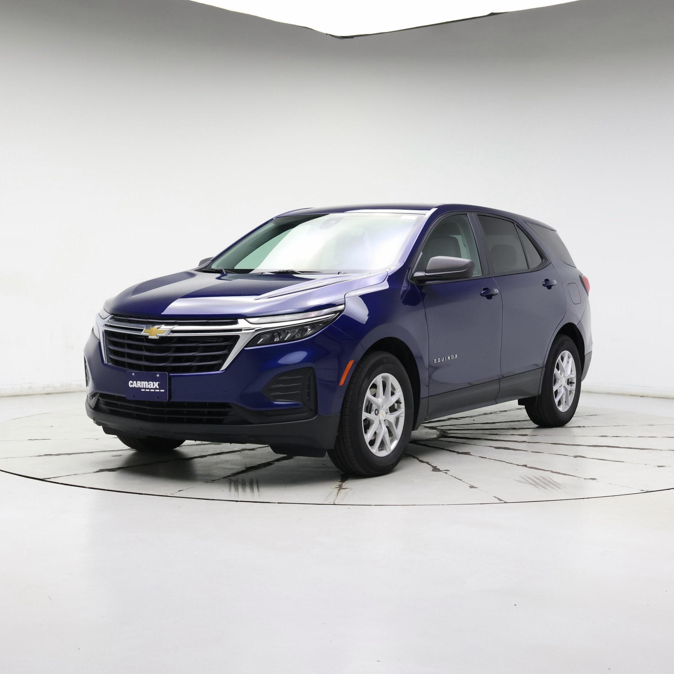 Thumbnail: 2022 Chevrolet Equinox - 4