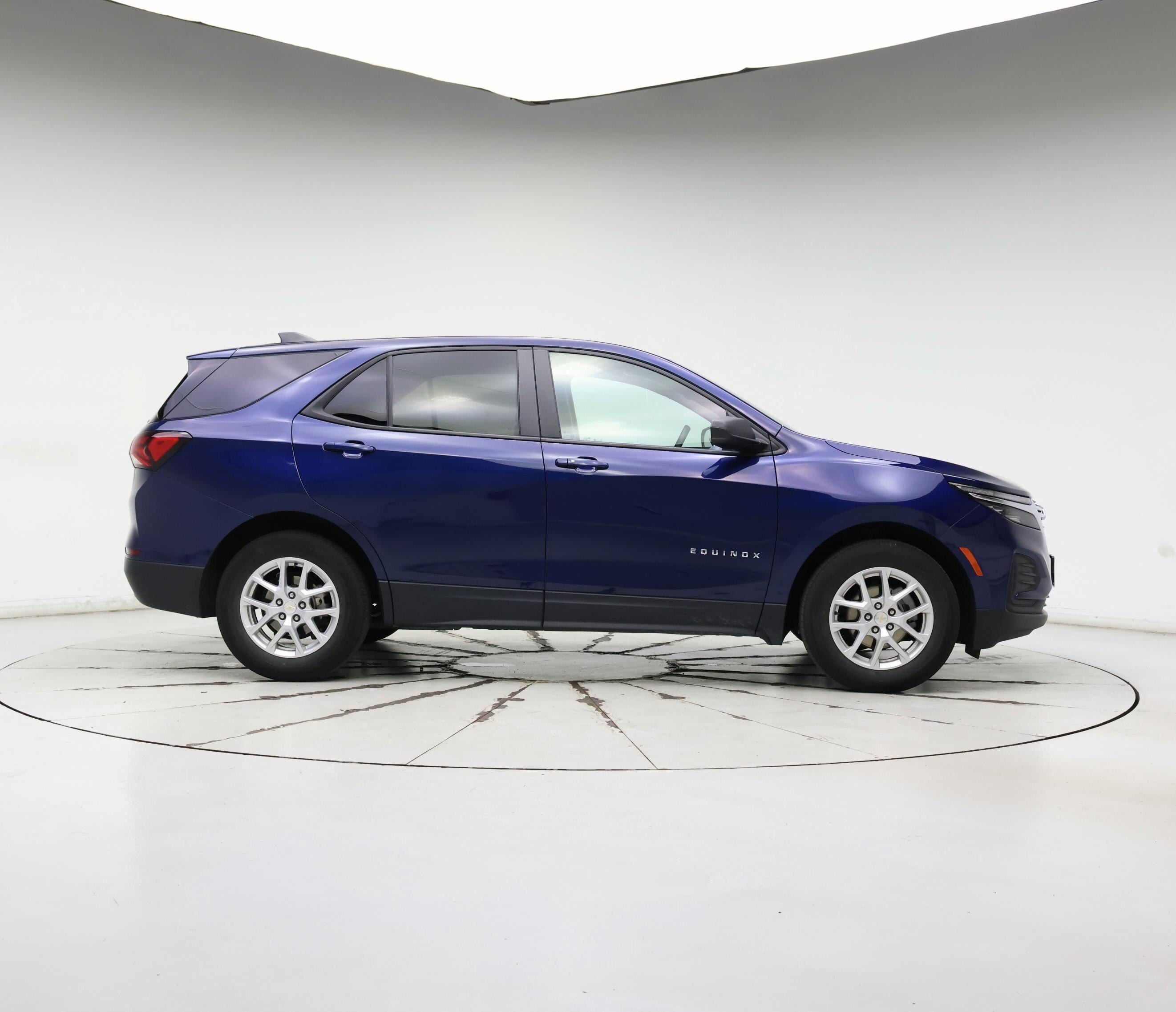 Thumbnail: 2022 Chevrolet Equinox - 7
