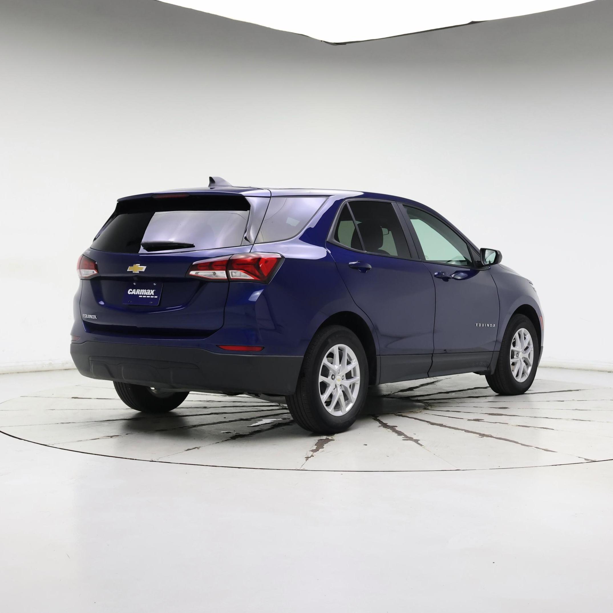 Thumbnail: 2022 Chevrolet Equinox - 8