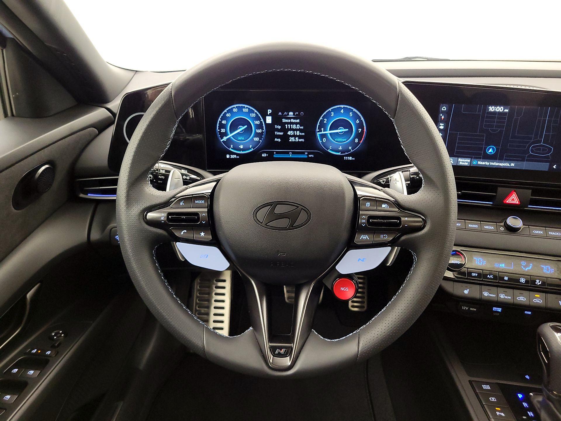 Thumbnail: 2025 Hyundai Elantra - 10
