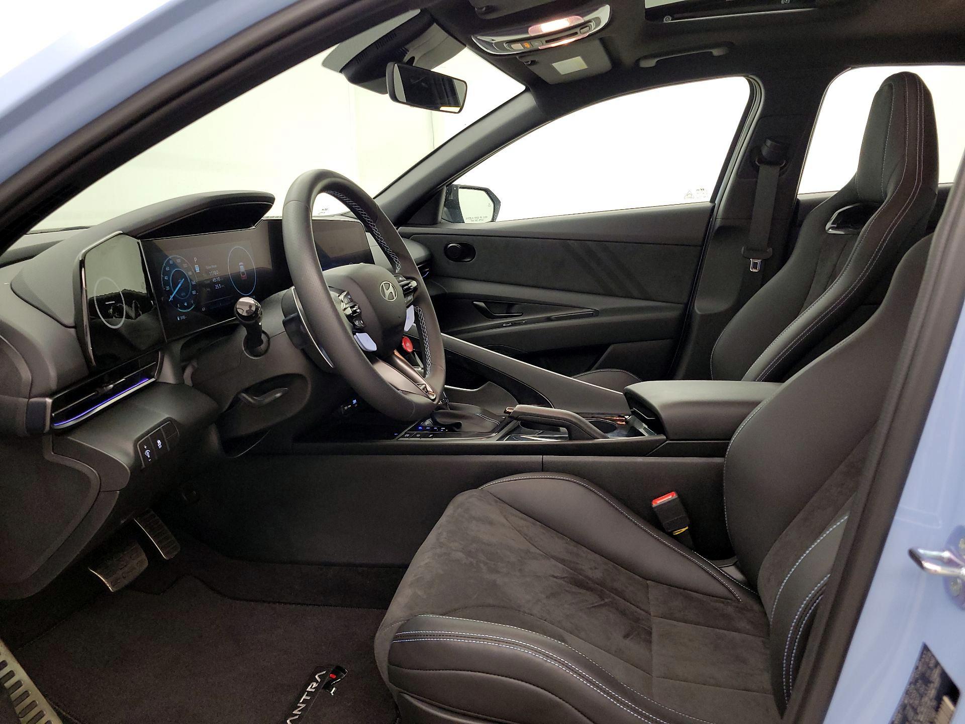 Thumbnail: 2025 Hyundai Elantra - 11