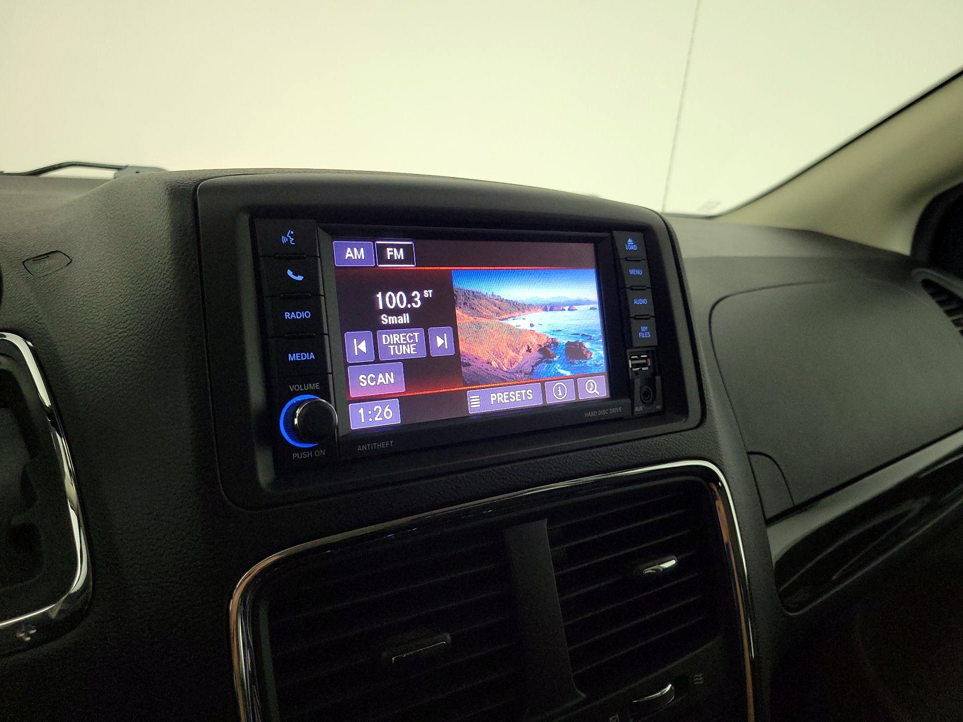 Thumbnail: 2018 Dodge Grand Caravan - 15