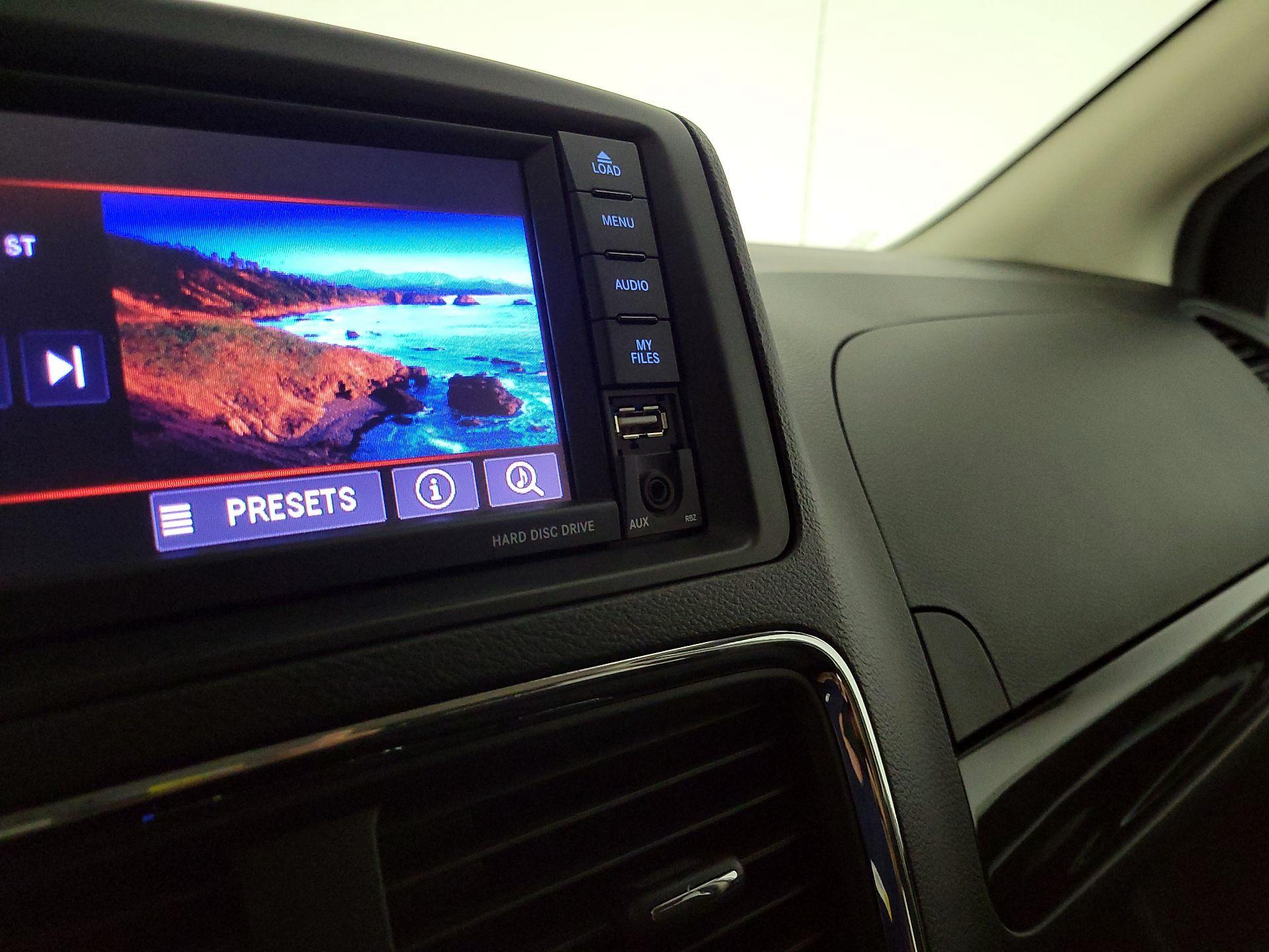 Thumbnail: 2018 Dodge Grand Caravan - 18
