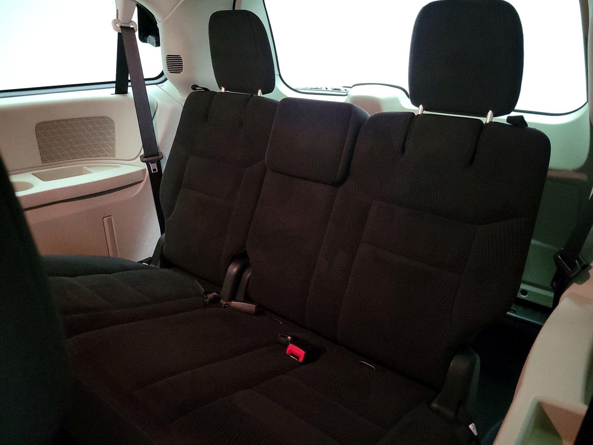 Thumbnail: 2018 Dodge Grand Caravan - 20
