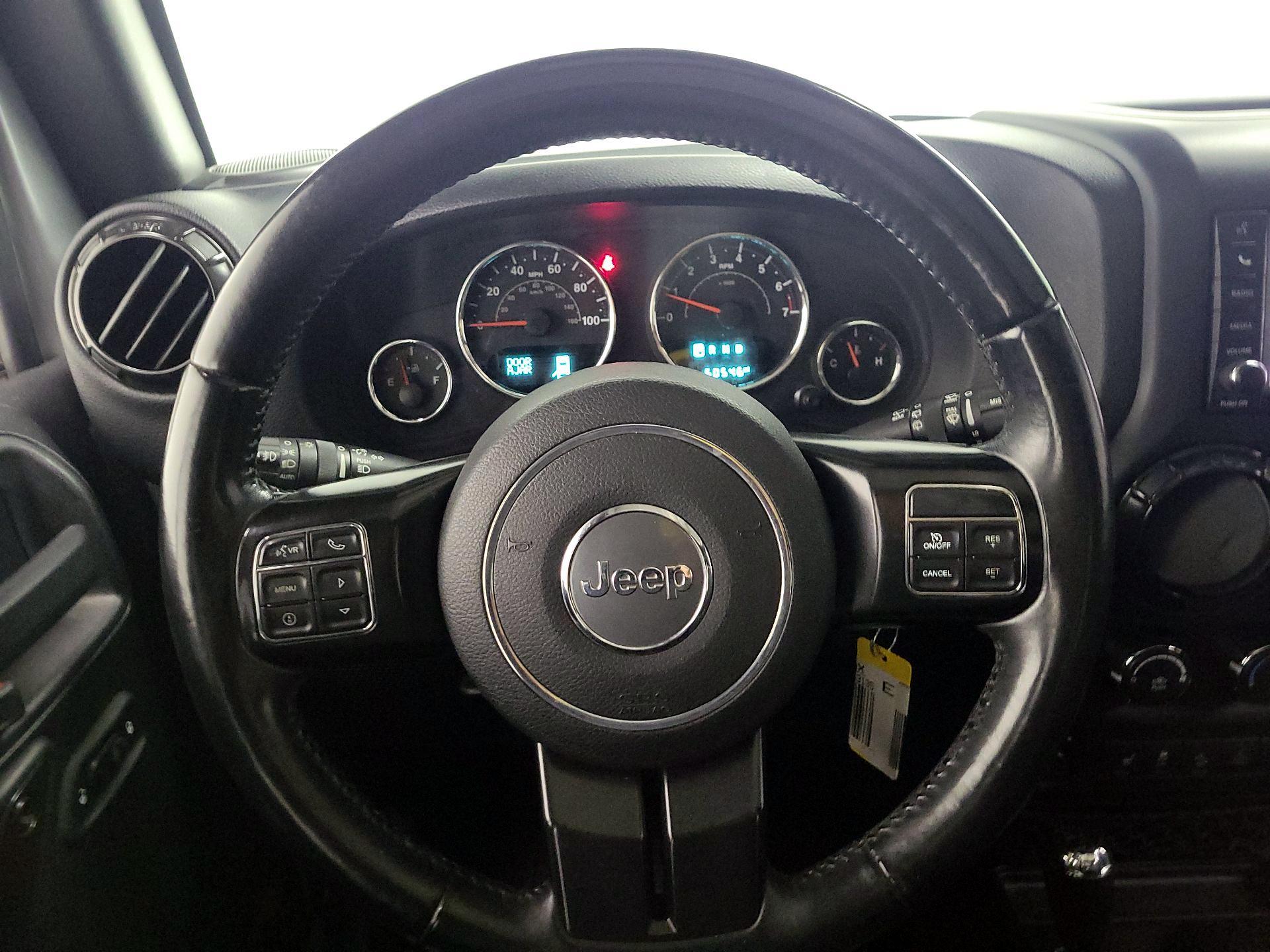 Thumbnail: 2017 Jeep Wrangler - 10