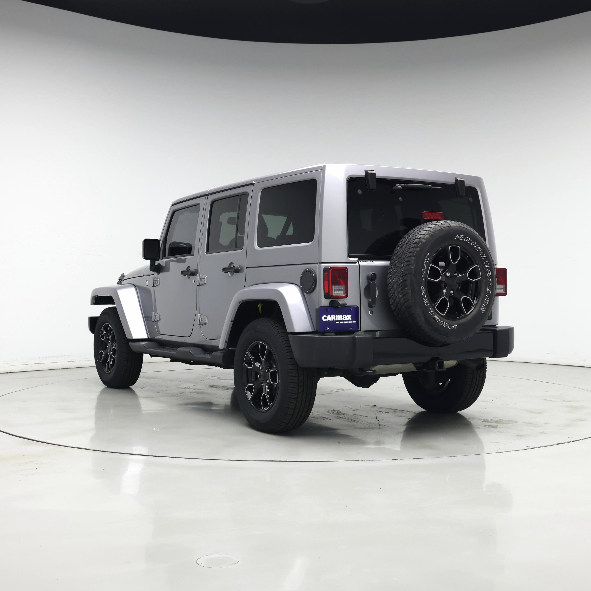 Thumbnail: 2017 Jeep Wrangler - 2