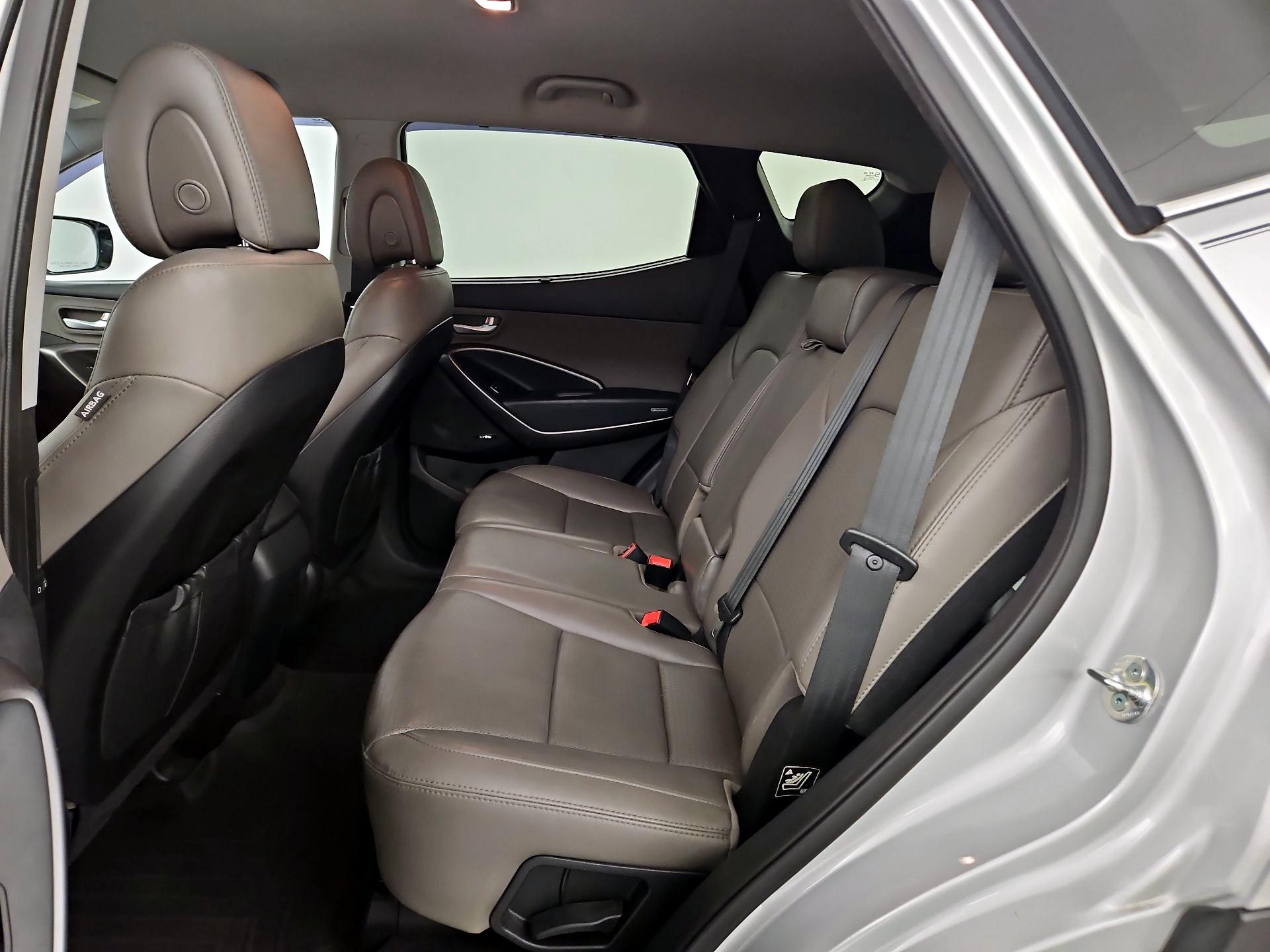 Thumbnail: 2014 Hyundai Santa Fe - 19