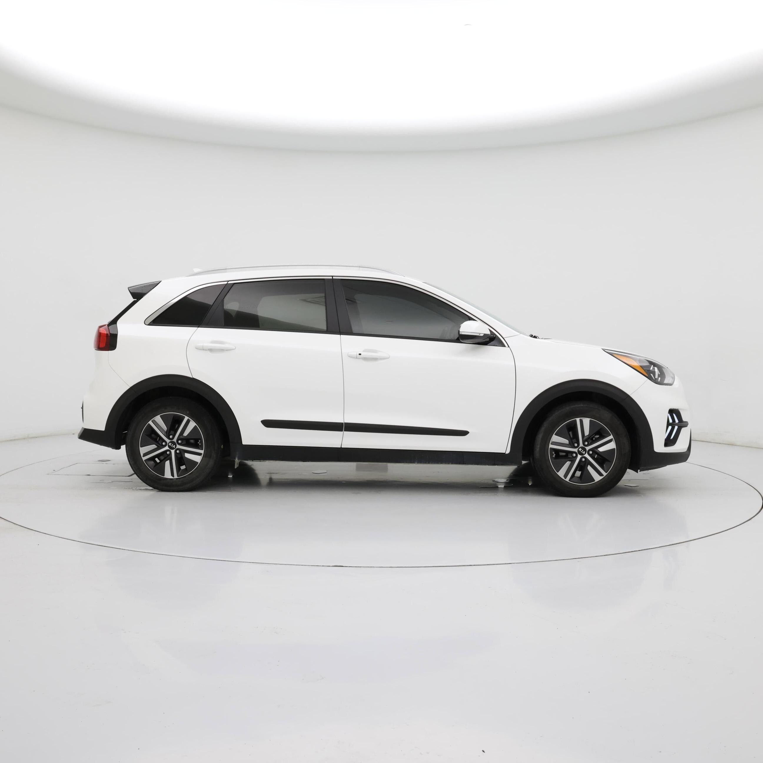 Thumbnail: 2020 Kia Niro - 7
