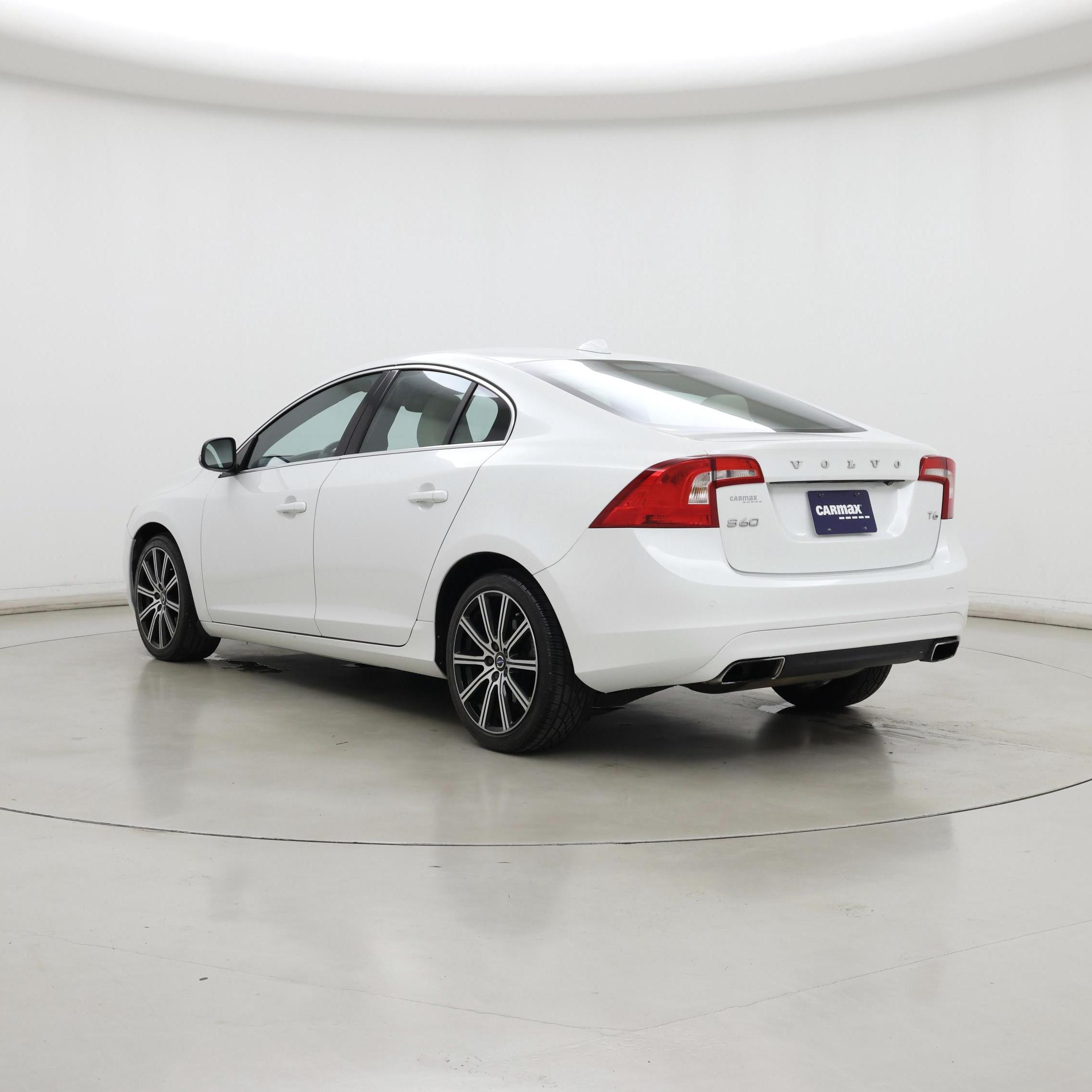Thumbnail: 2015 Volvo S60 - 2