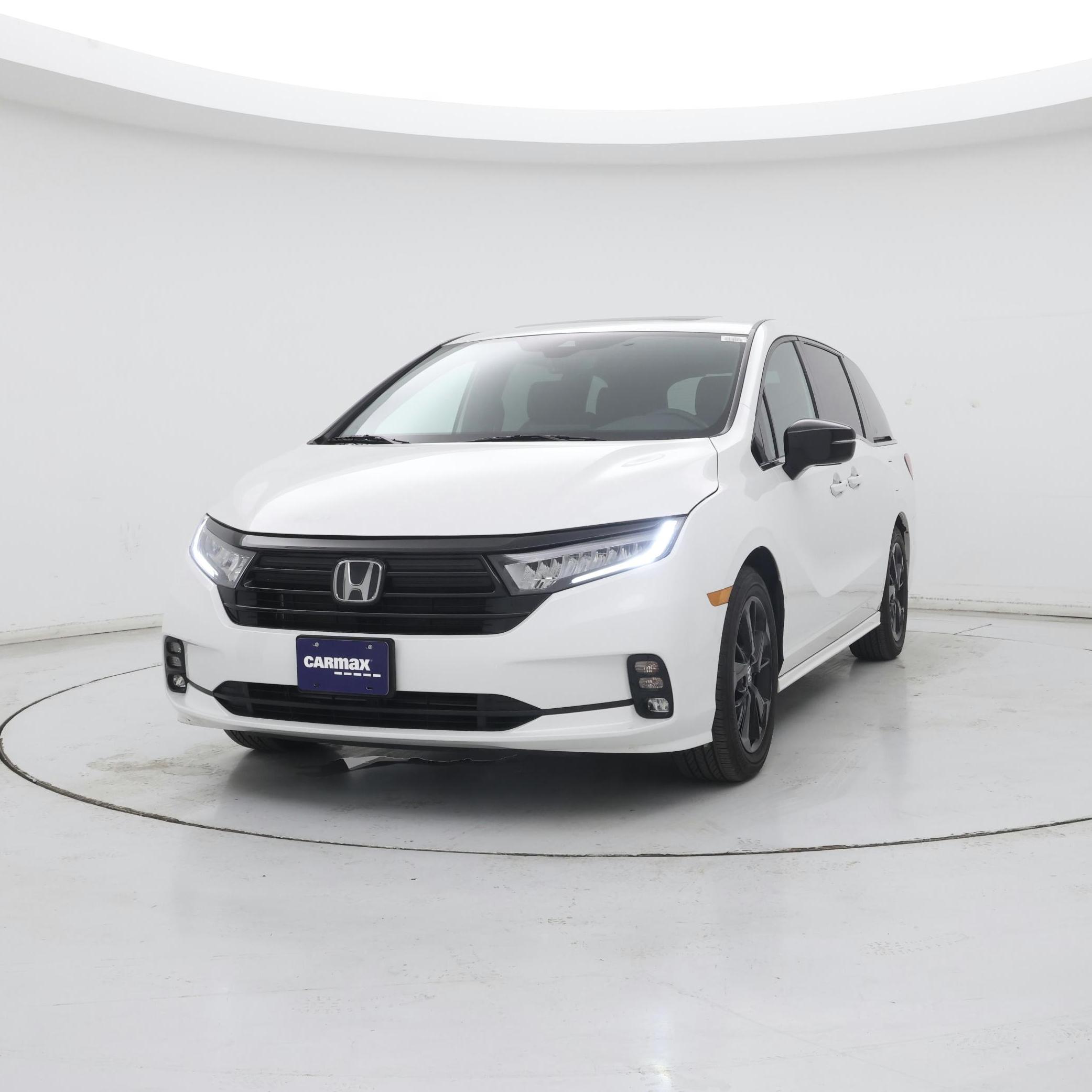 Thumbnail: 2023 Honda Odyssey - 4