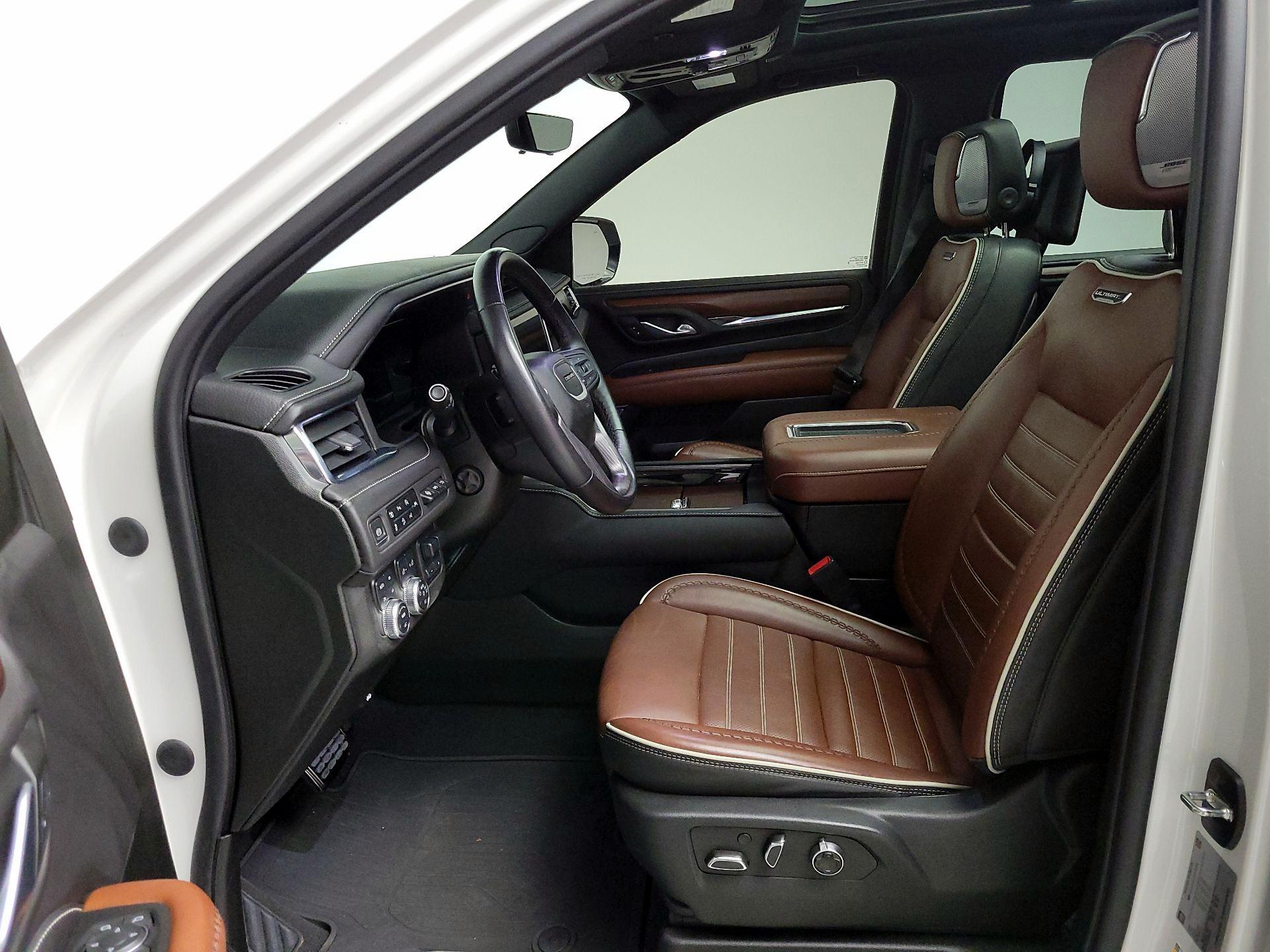 Thumbnail: 2023 GMC Yukon XL - 11