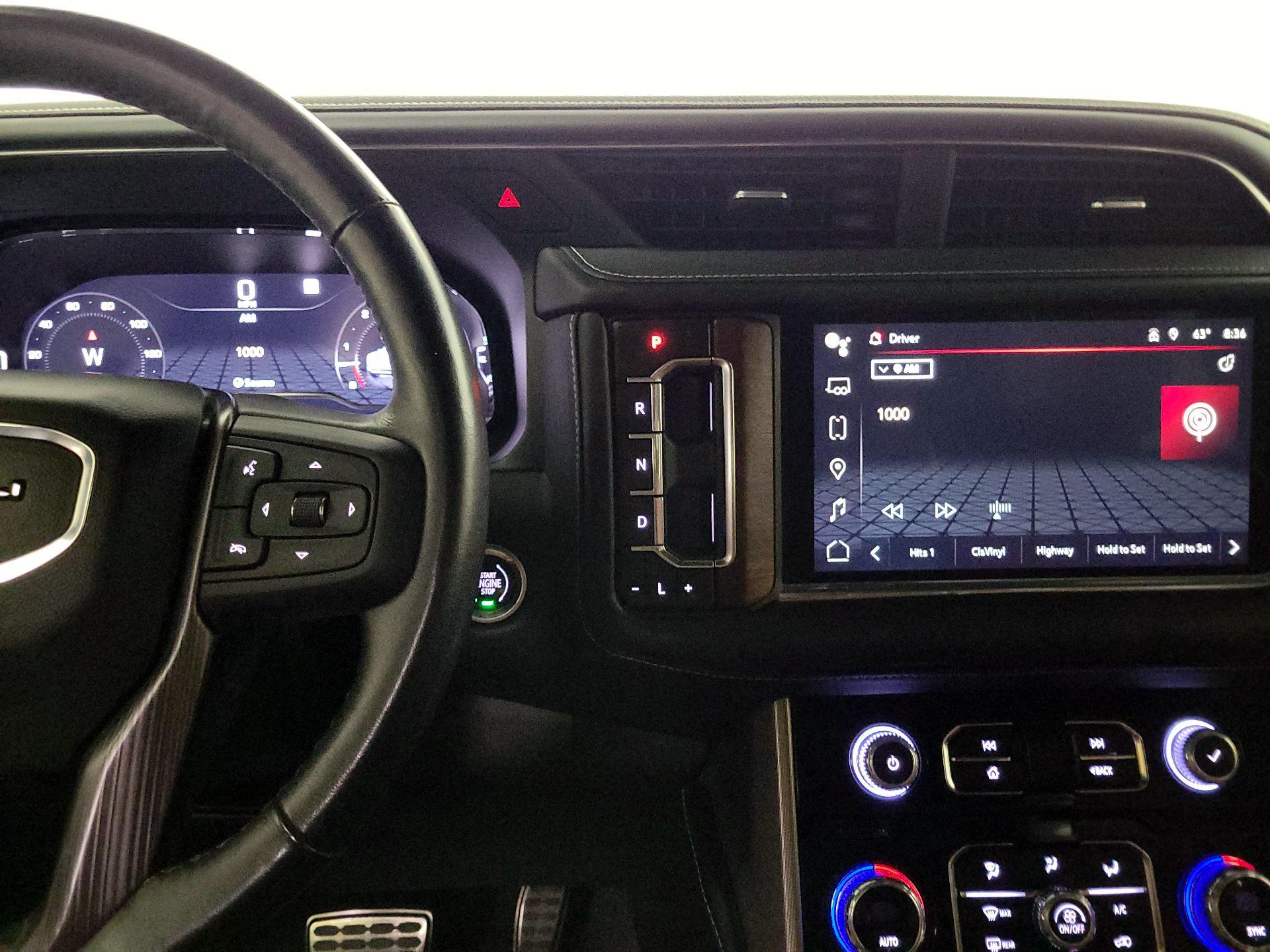 Thumbnail: 2023 GMC Yukon XL - 18