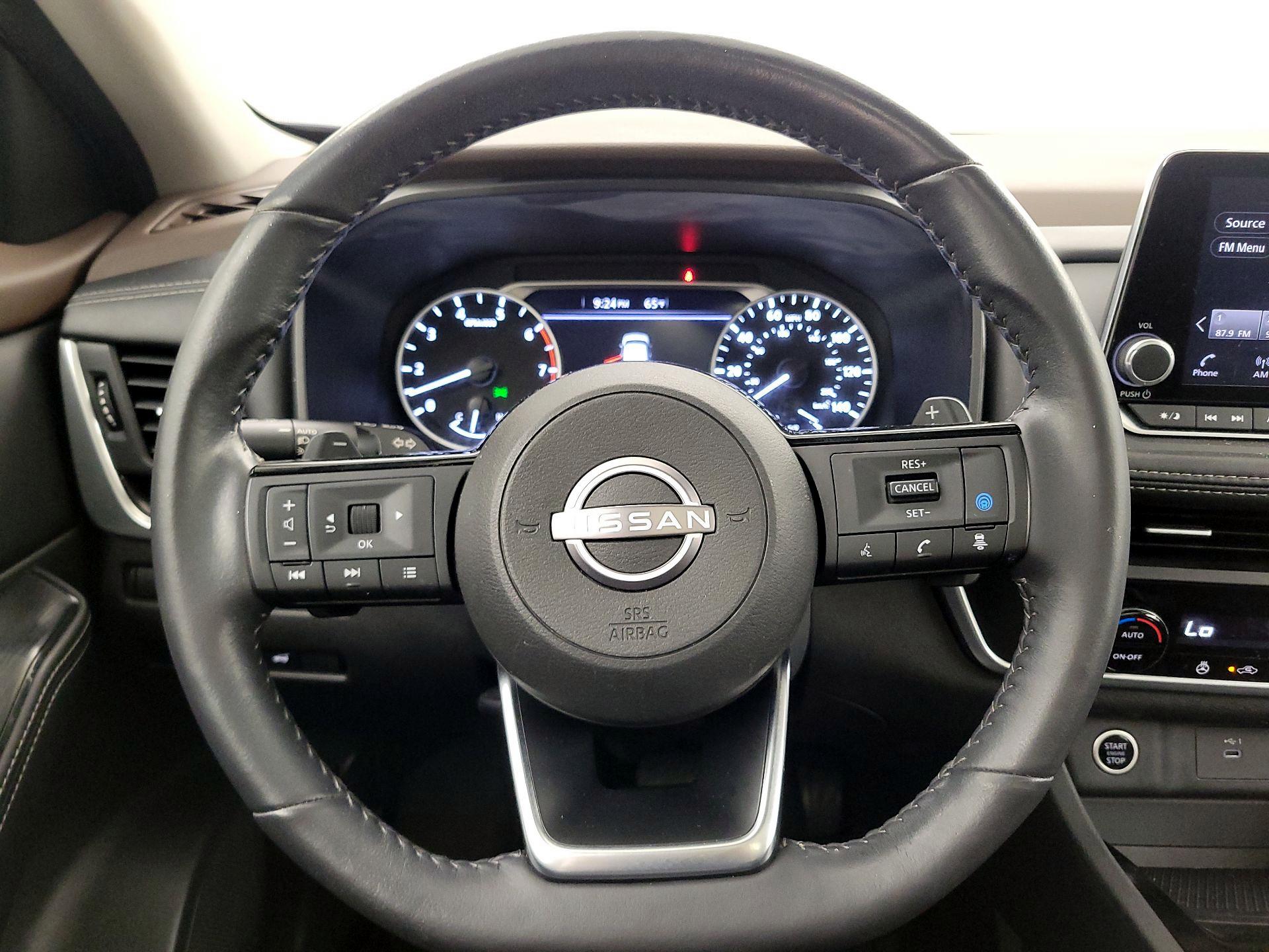 Thumbnail: 2023 Nissan Rogue - 10