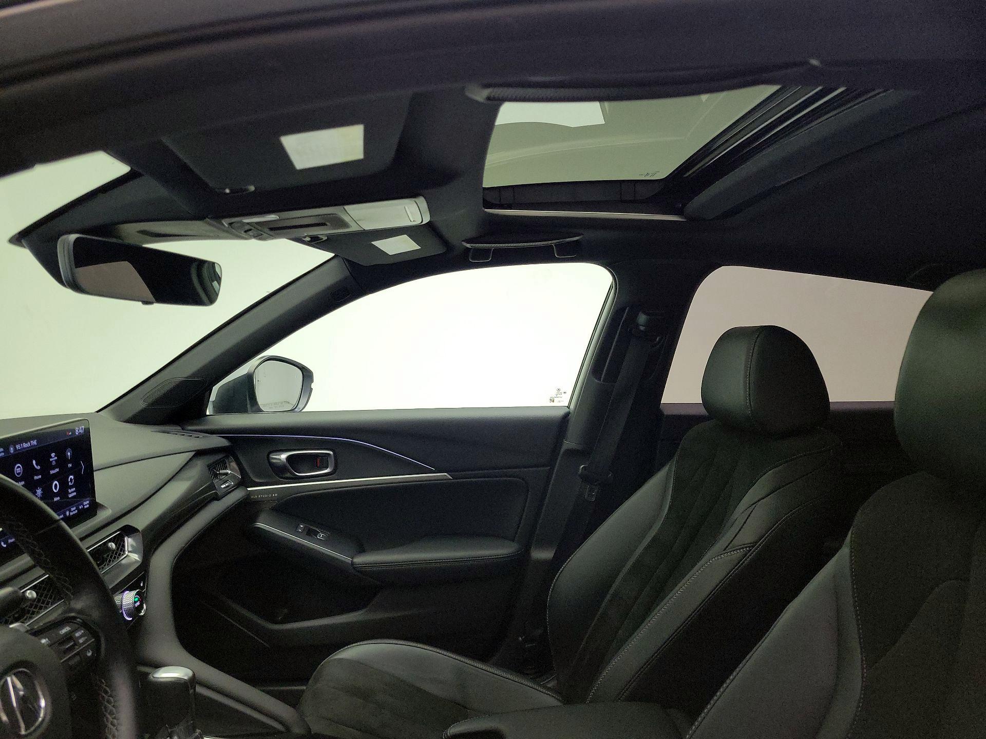 Thumbnail: 2023 Acura Integra - 19