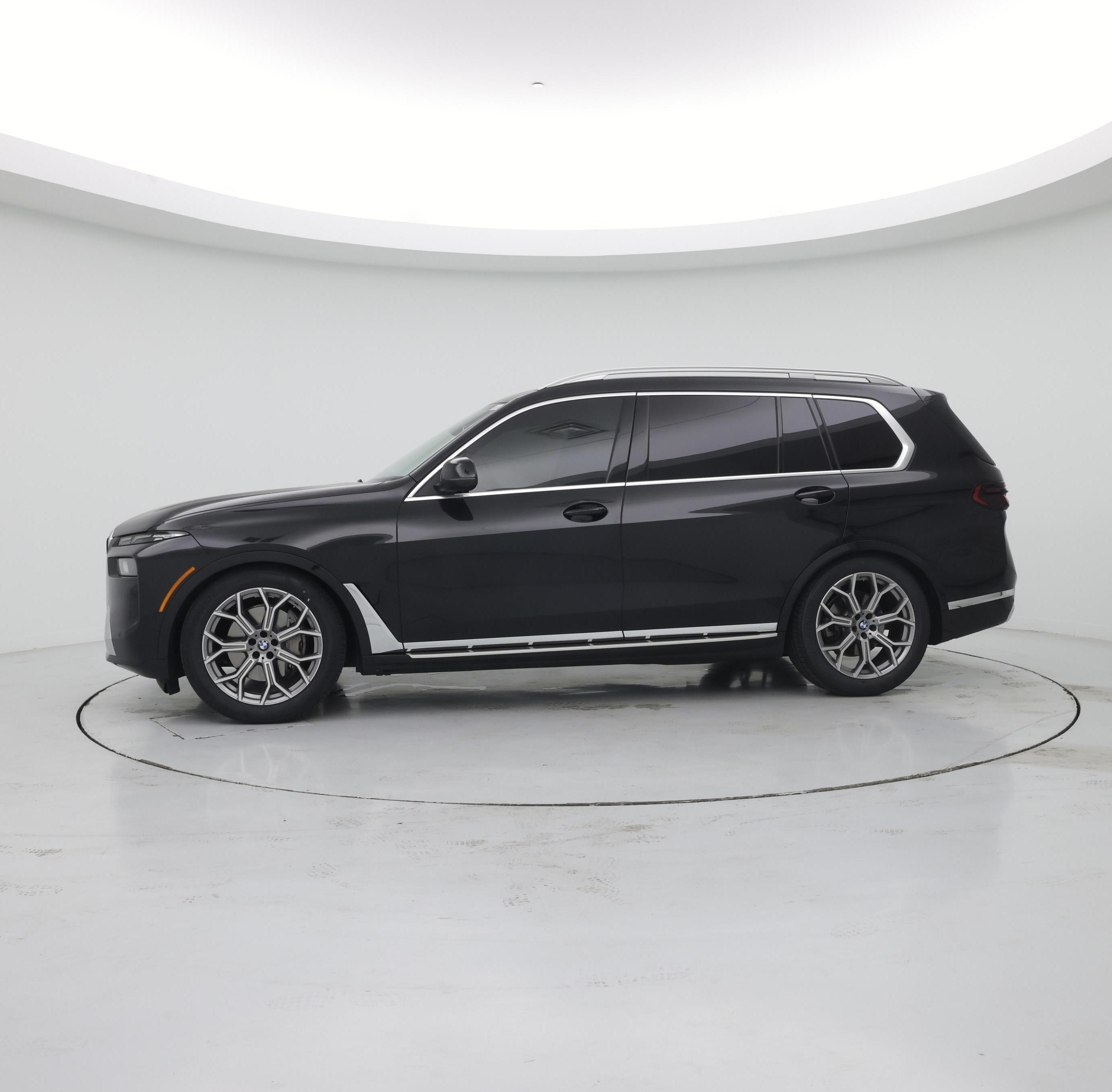Thumbnail: 2024 BMW X7 - 3