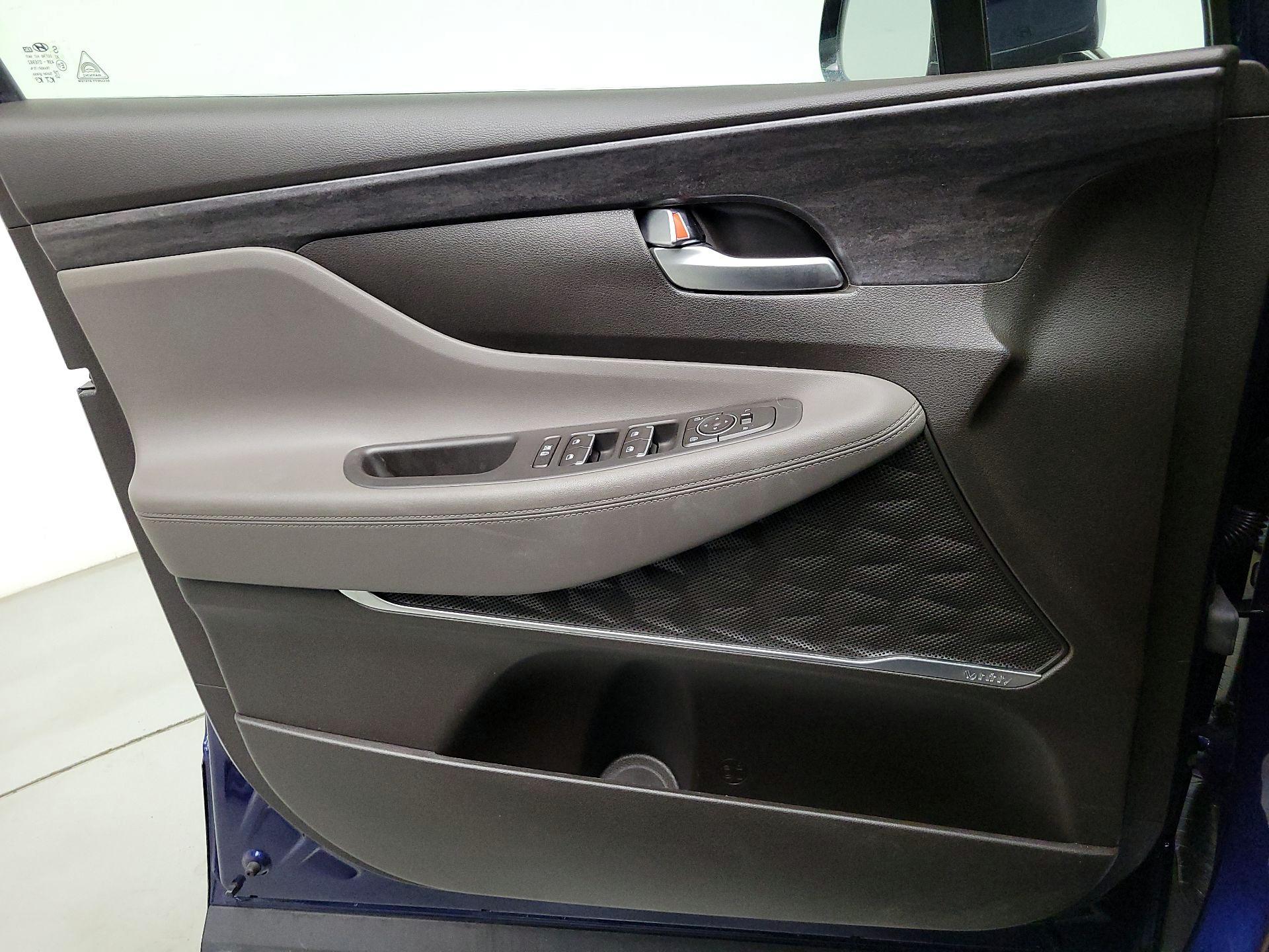 Thumbnail: 2019 Hyundai Santa Fe - 12