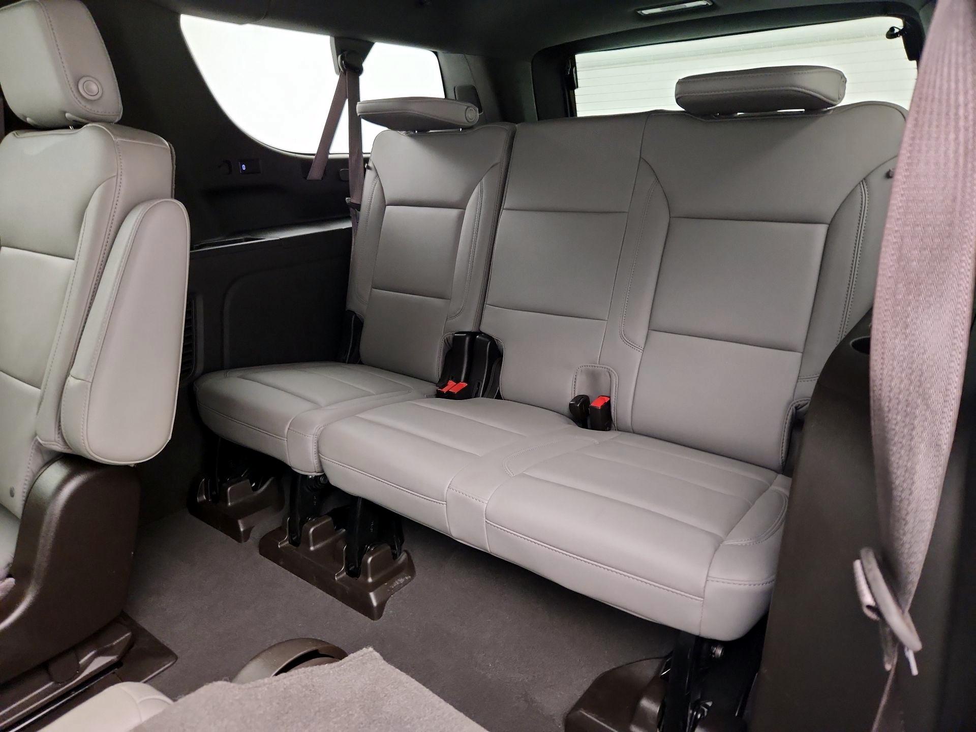 Thumbnail: 2021 Chevrolet Suburban - 20