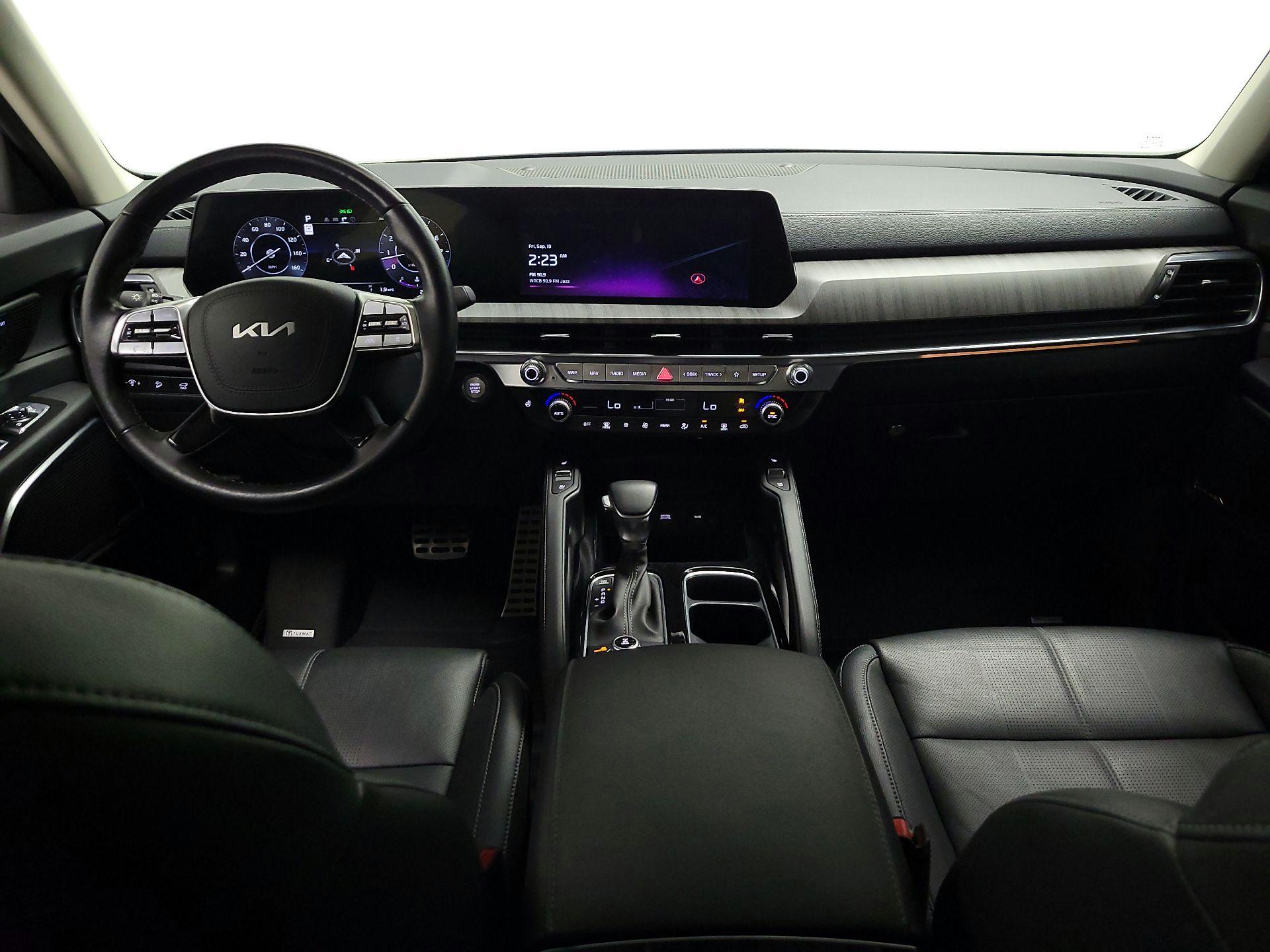 Thumbnail: 2023 Kia Telluride - 9