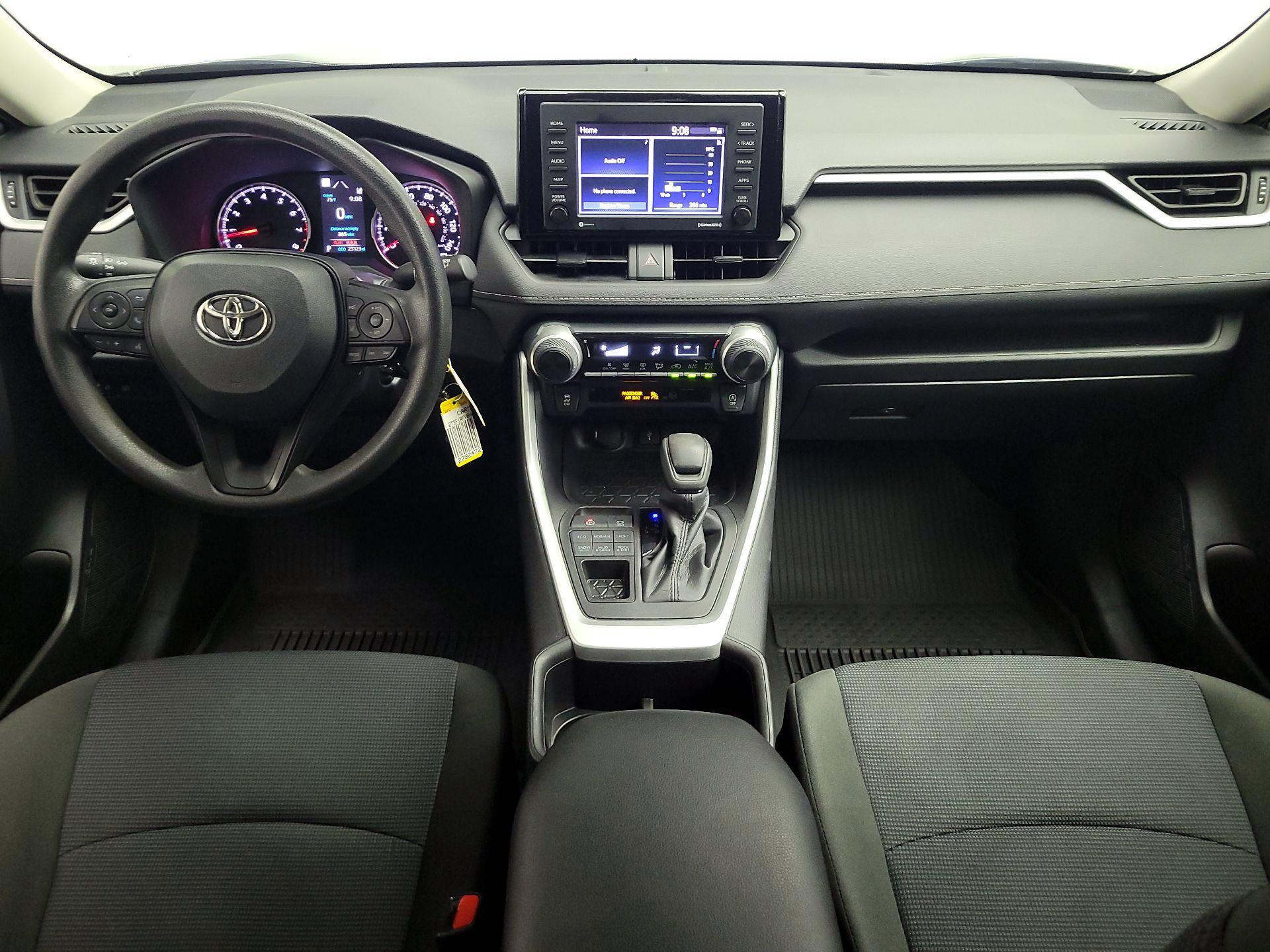 Thumbnail: 2022 Toyota RAV4 - 9