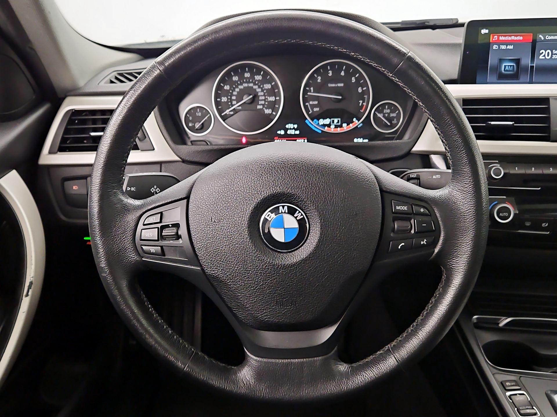 Thumbnail: 2018 BMW 3 Series - 10