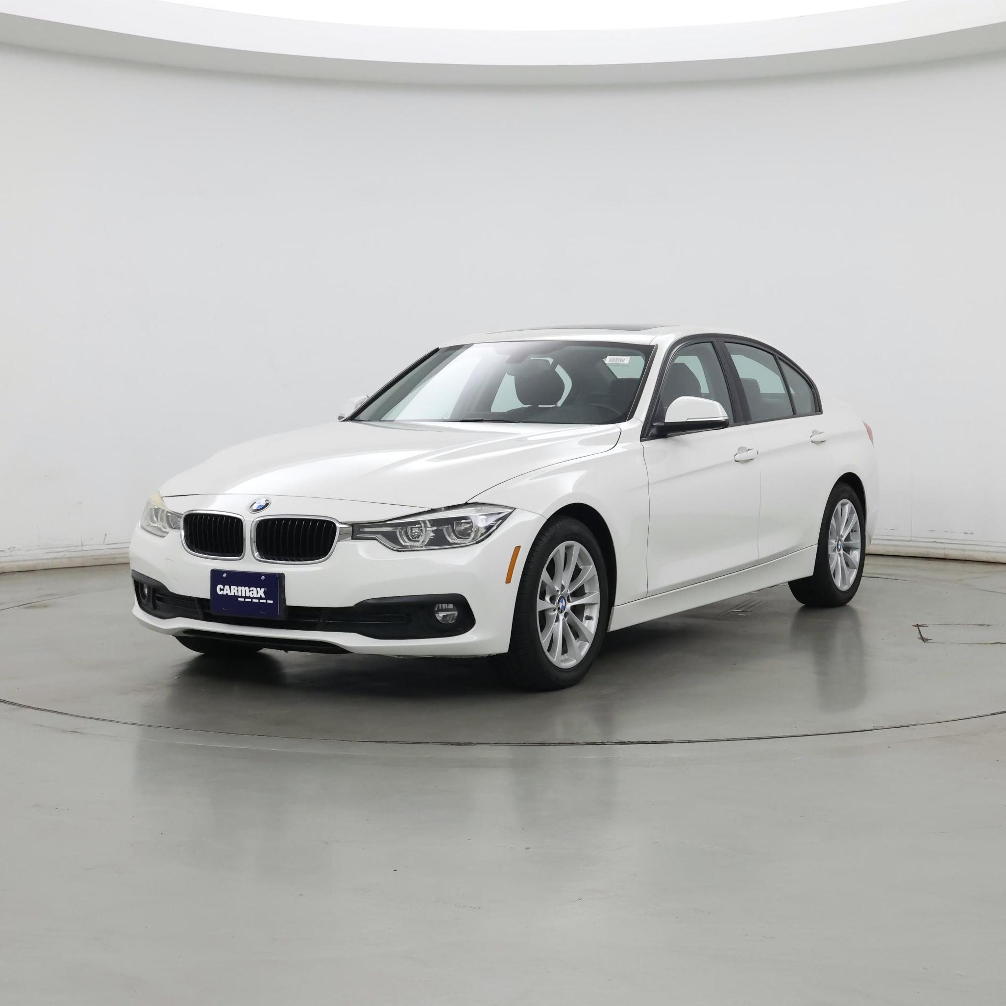 Thumbnail: 2018 BMW 3 Series - 4