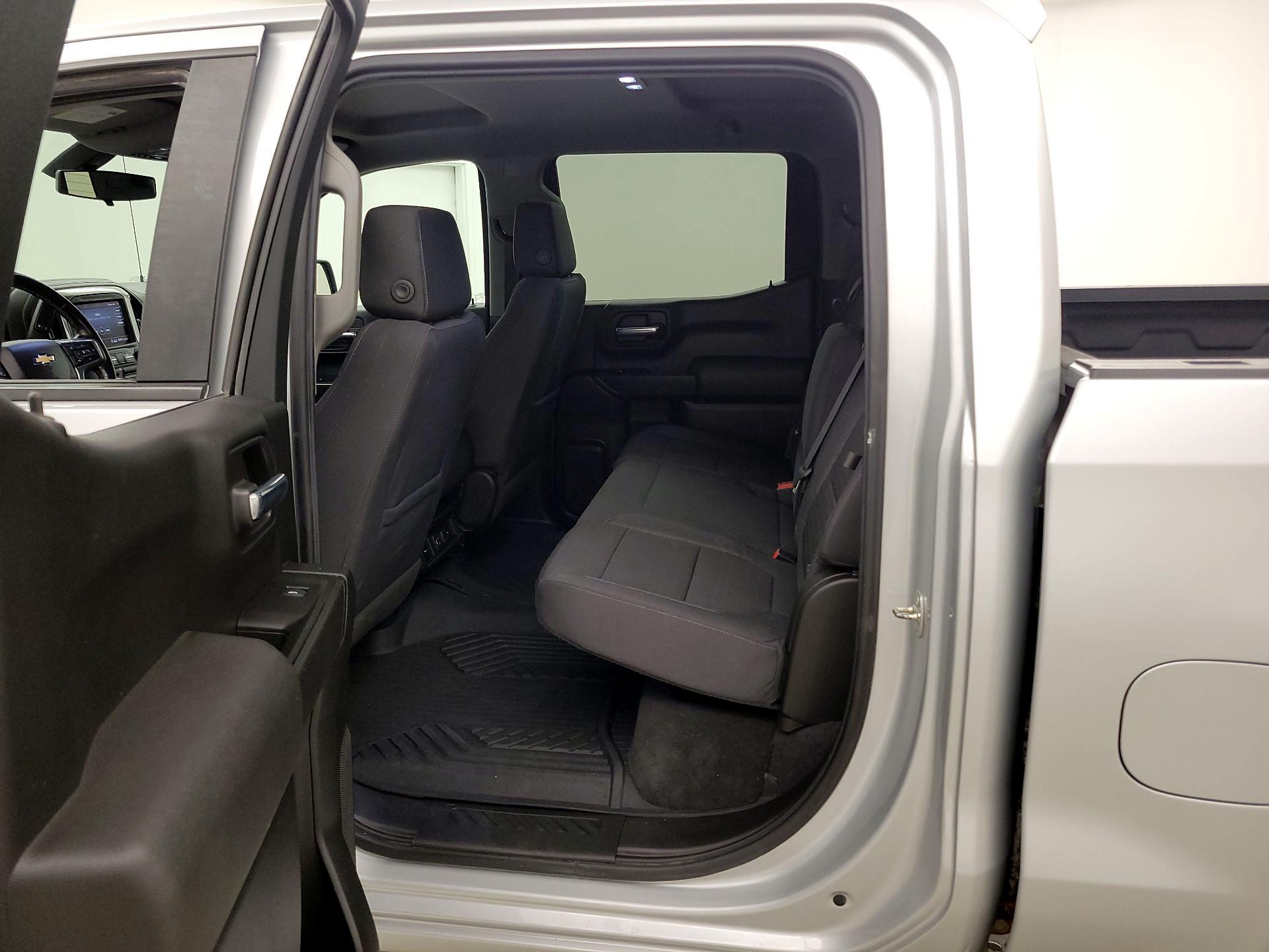 Thumbnail: 2020 Chevrolet Silverado 1500 - 19