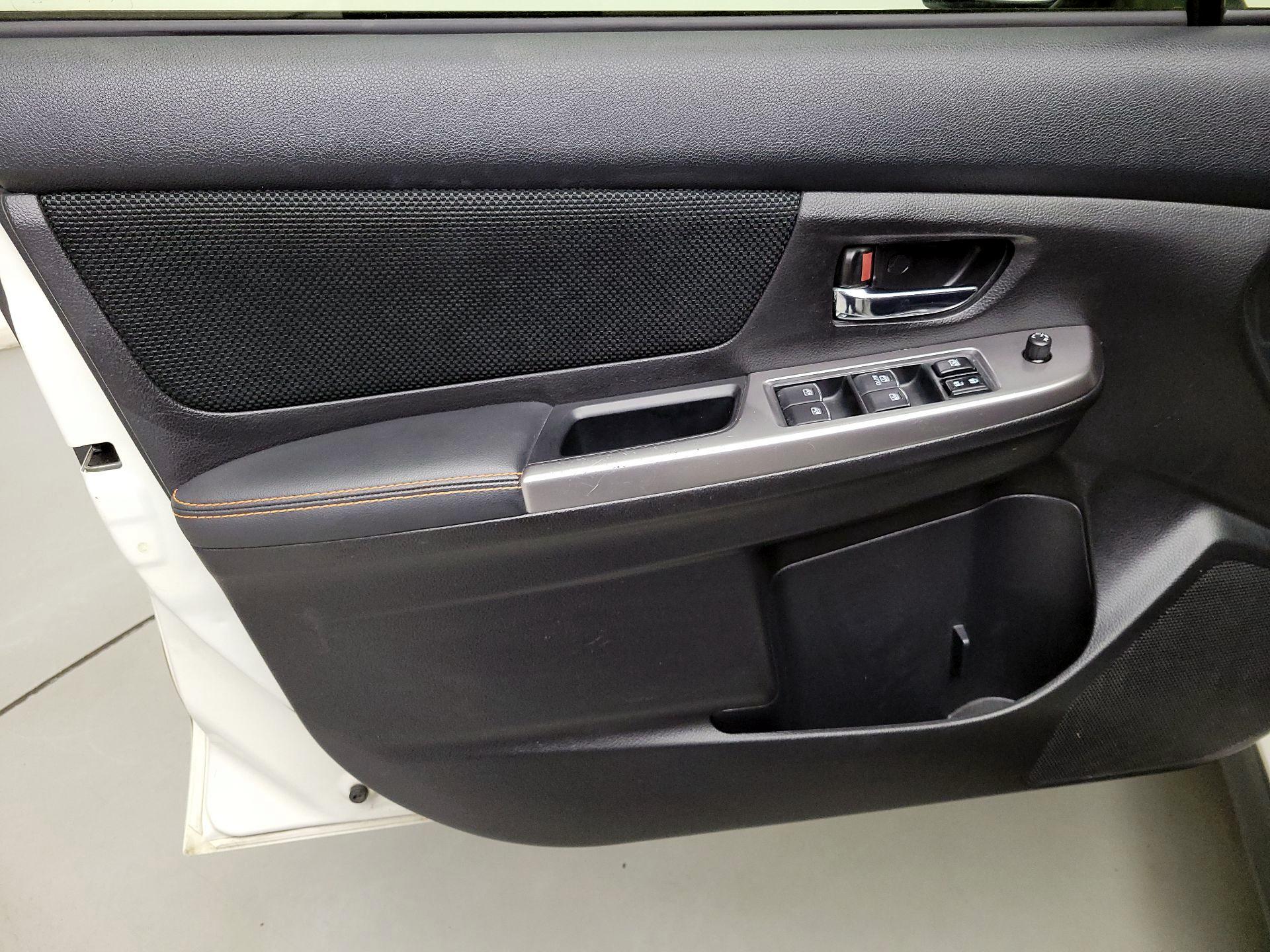 Thumbnail: 2017 Subaru Crosstrek - 12