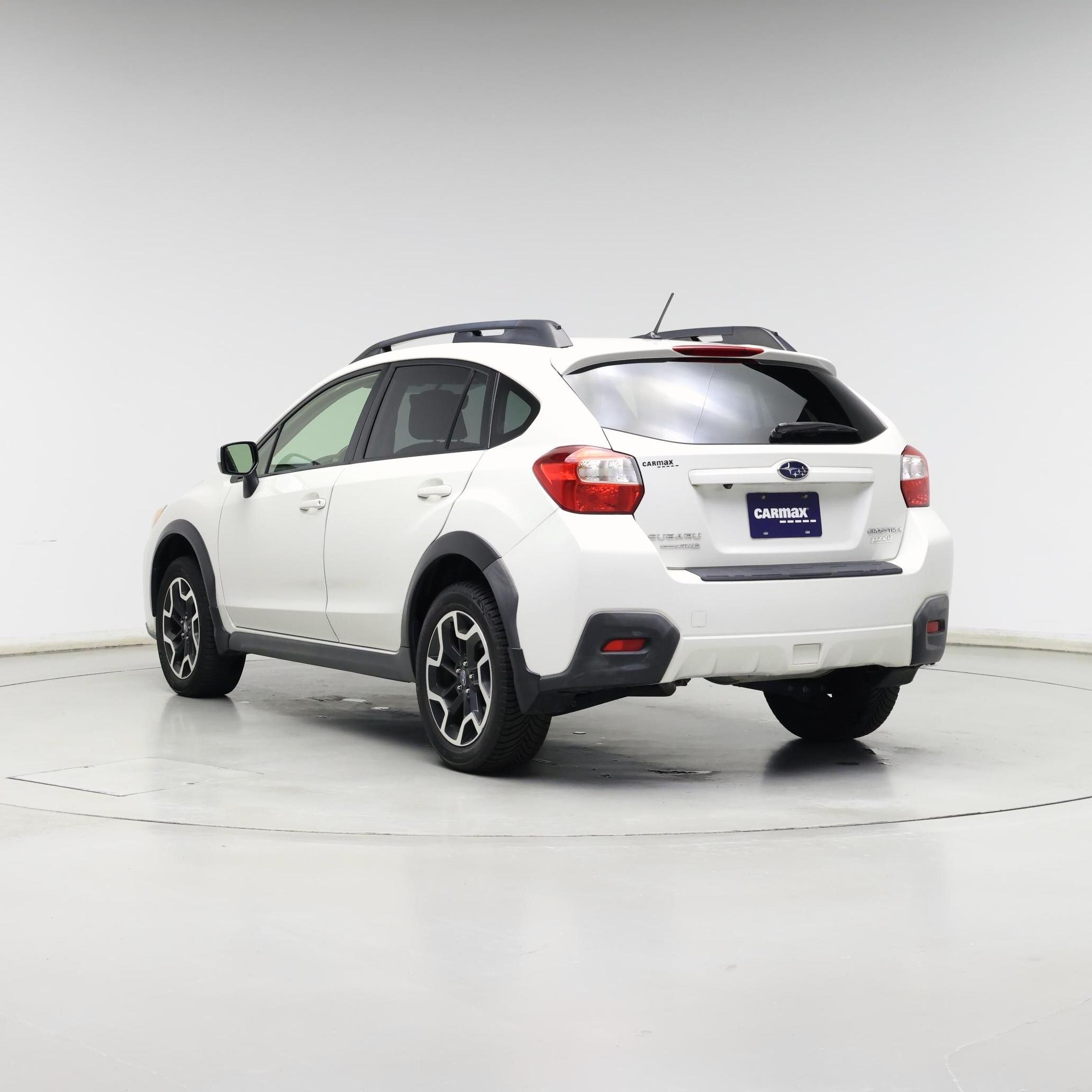 Thumbnail: 2017 Subaru Crosstrek - 2