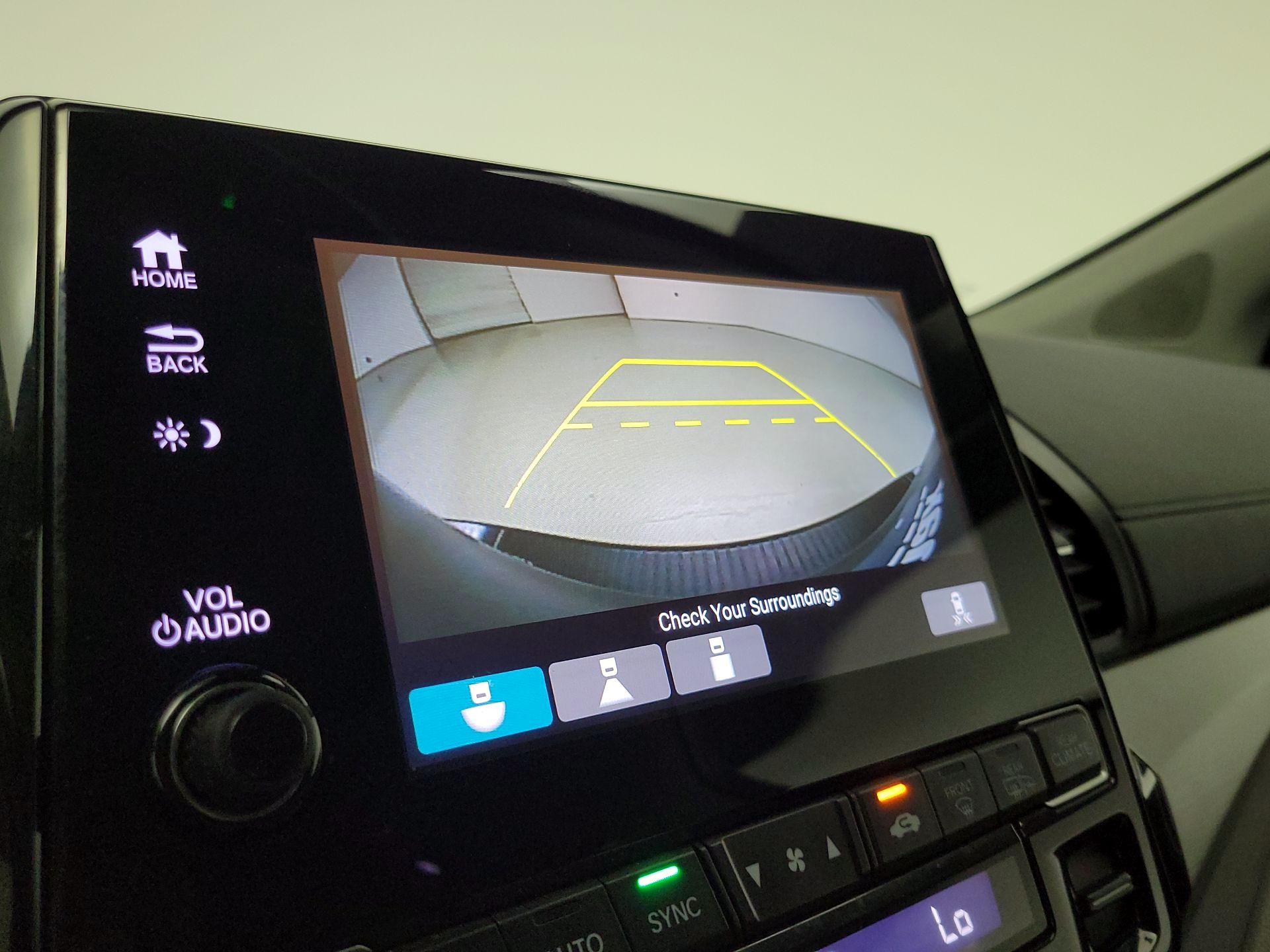 Thumbnail: 2018 Honda Odyssey - 14