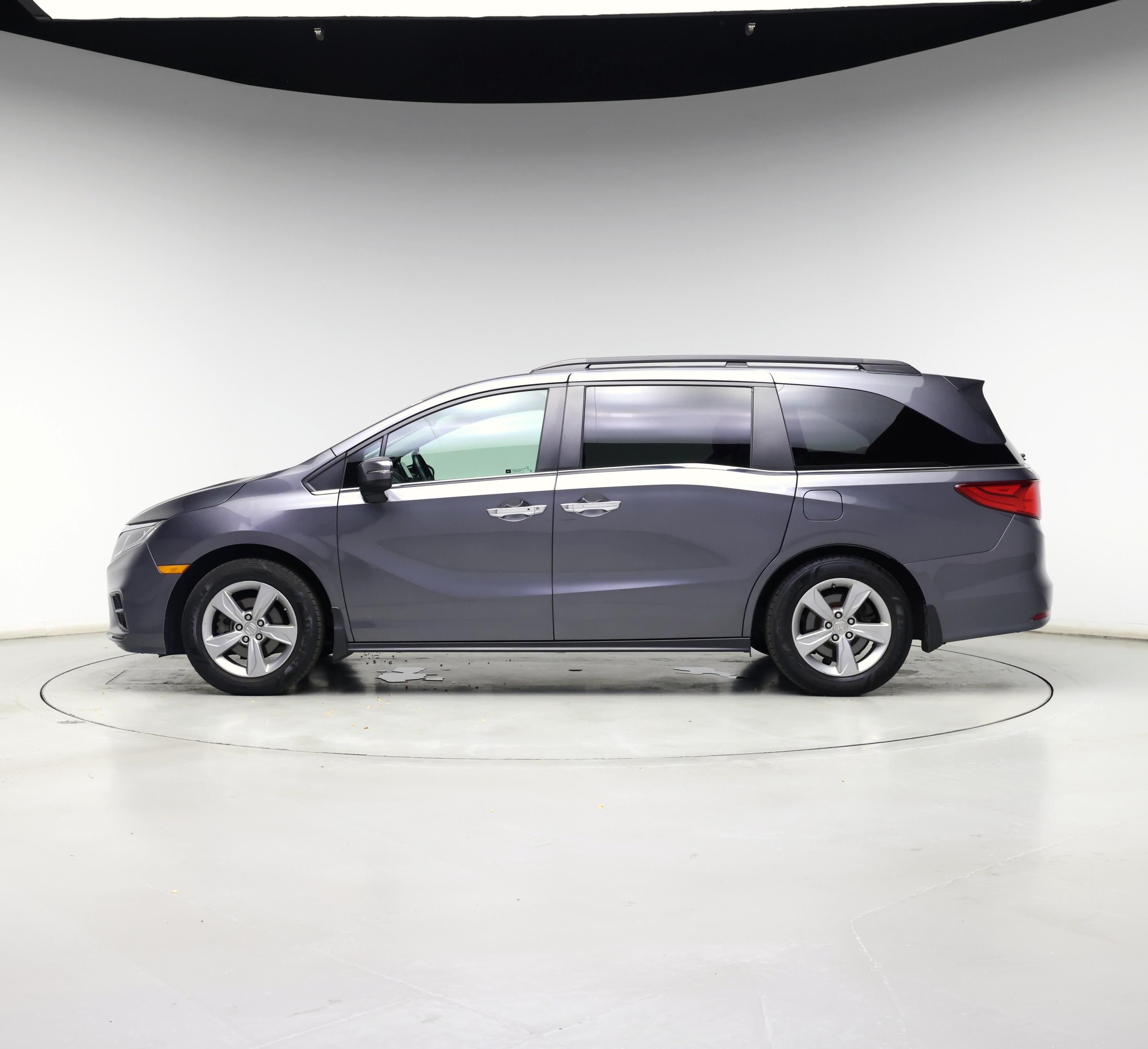 Thumbnail: 2018 Honda Odyssey - 3