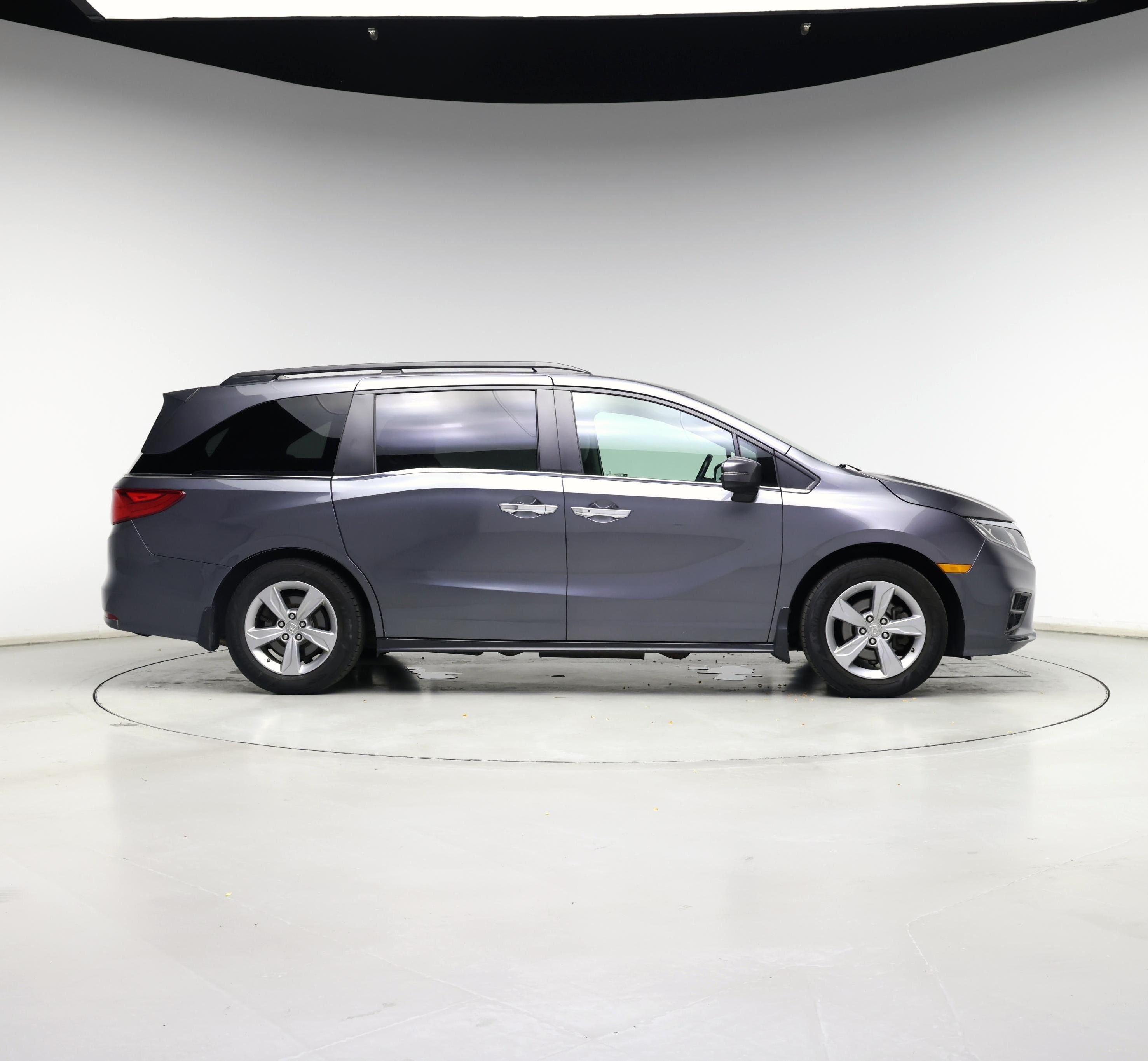 Thumbnail: 2018 Honda Odyssey - 7