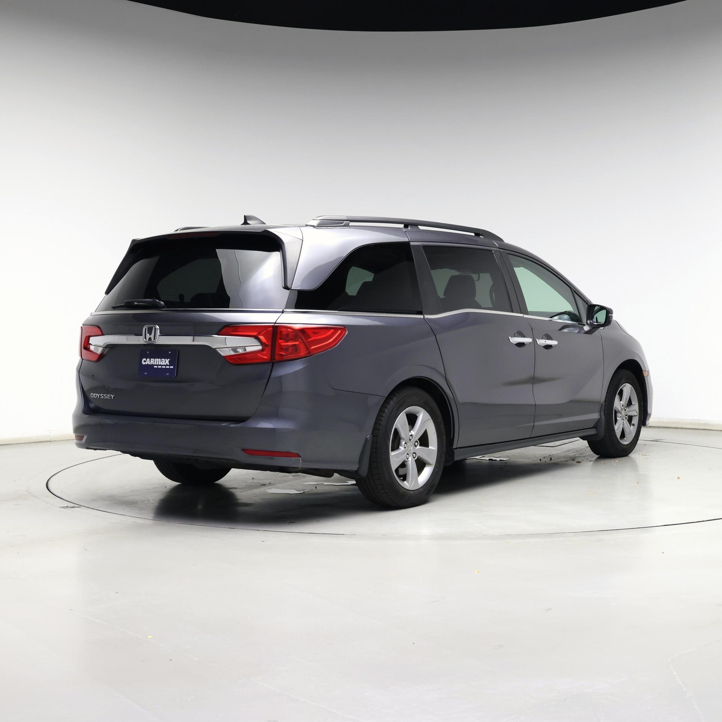 Thumbnail: 2018 Honda Odyssey - 8