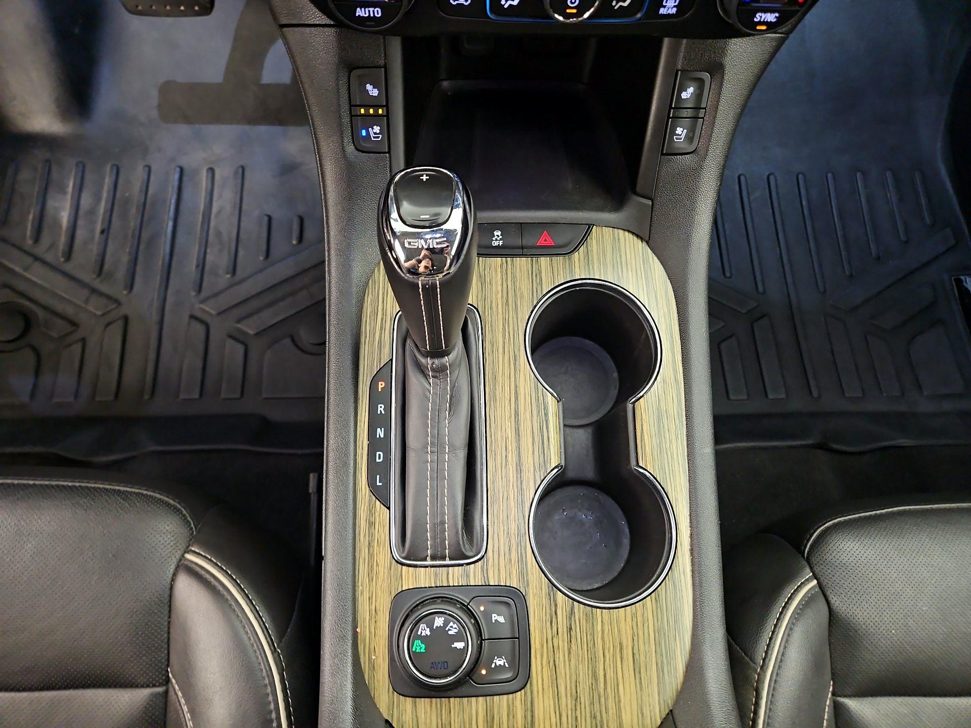Thumbnail: 2019 GMC Acadia - 18