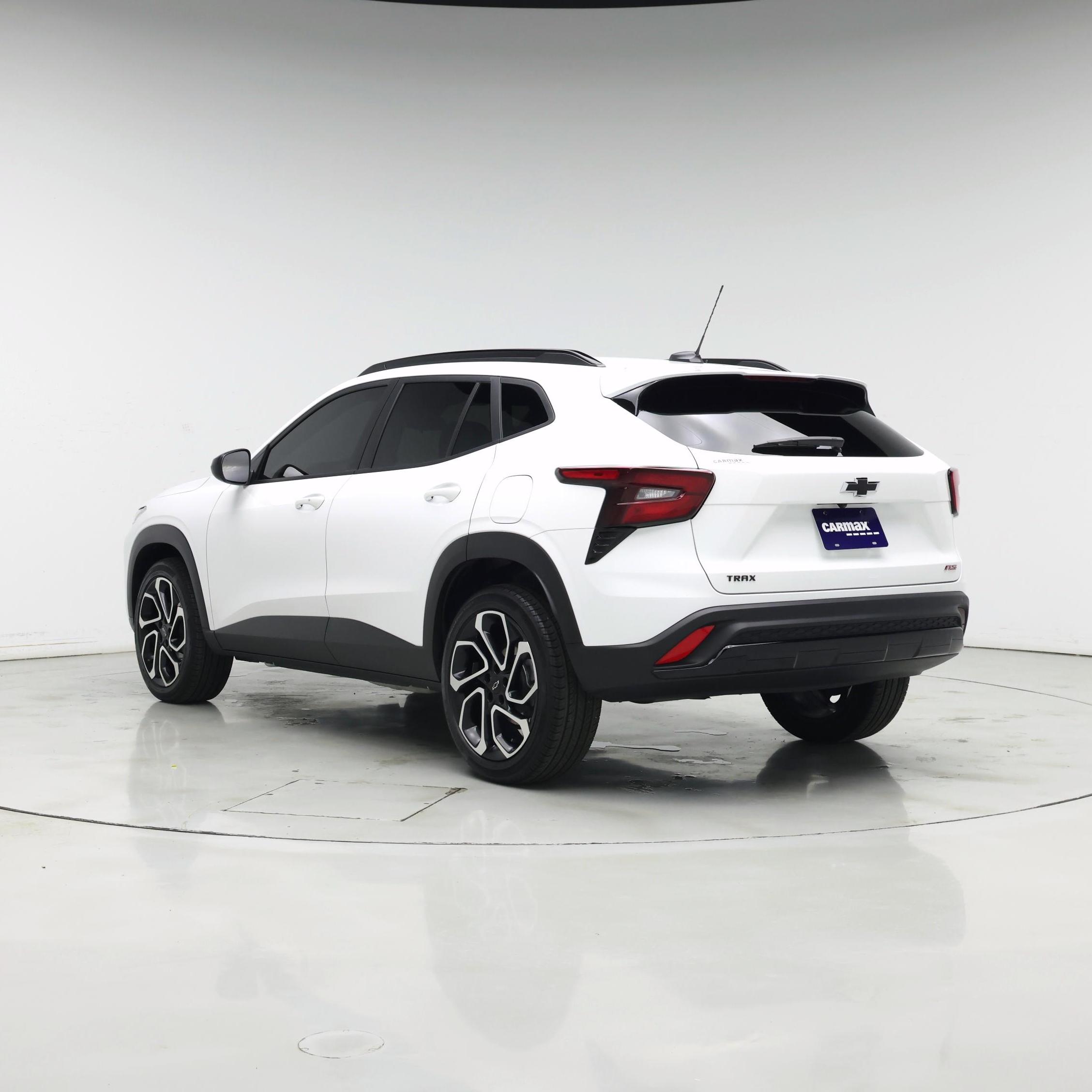 Thumbnail: 2025 Chevrolet Trax - 2