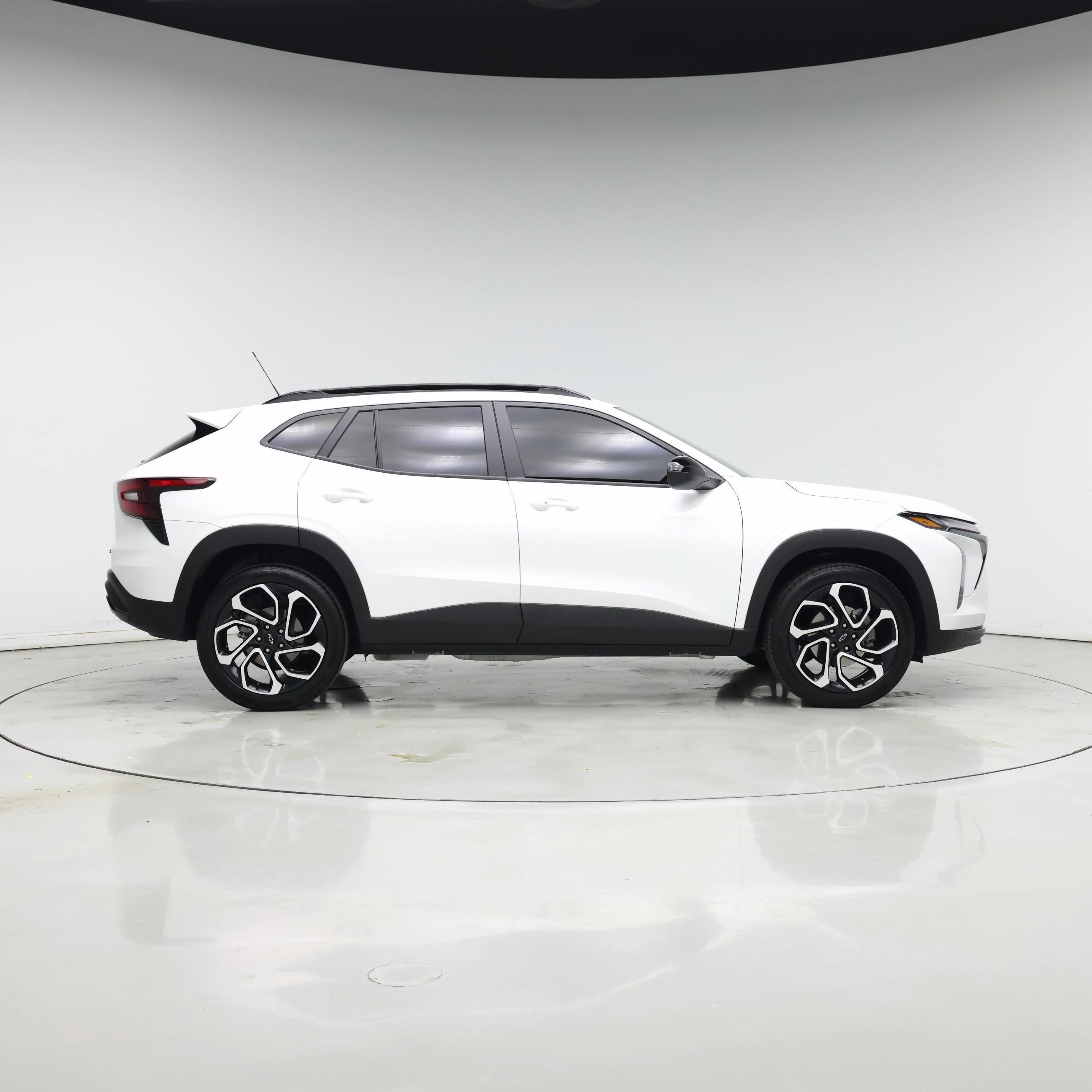 Thumbnail: 2025 Chevrolet Trax - 7